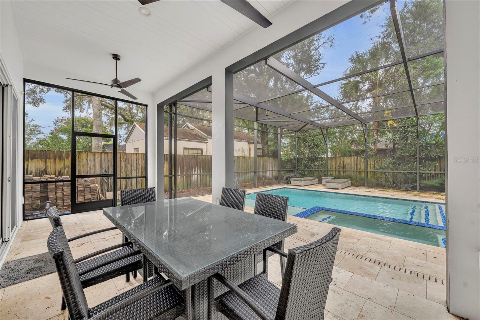 Image 42 of 44 For 1018 Yates Street