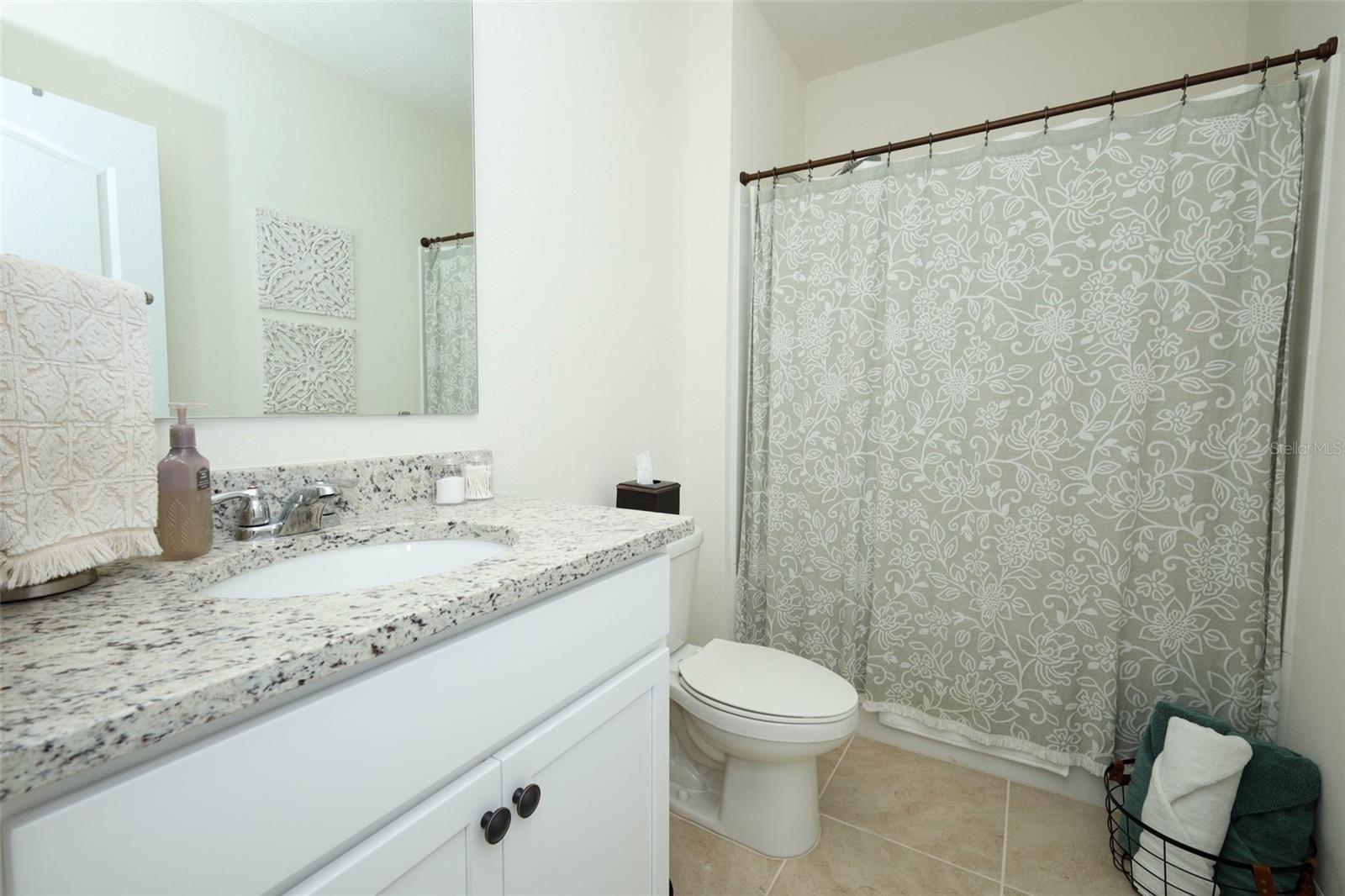 Image 23 of 40 For 3492 Islewood Court