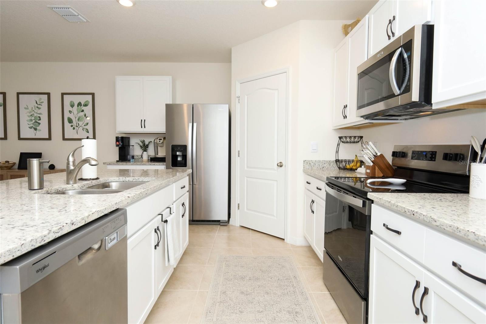 Image 6 of 40 For 3492 Islewood Court