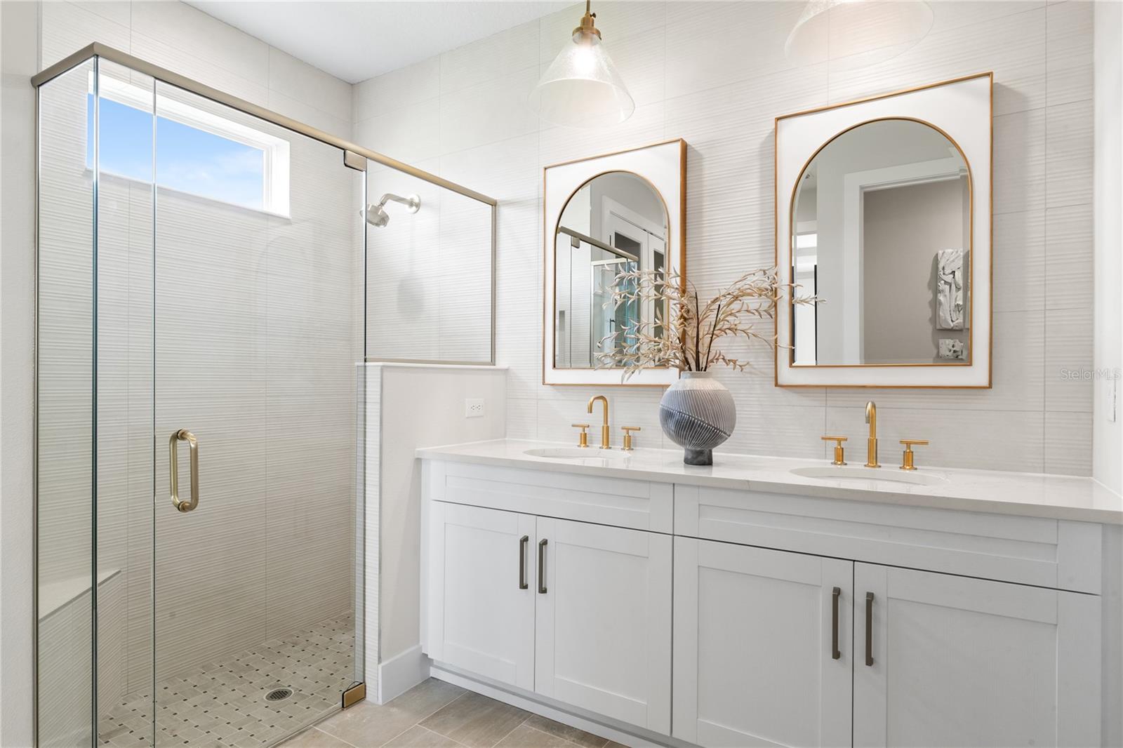 Image 14 of 25 For 1754 Ravenhurst Place