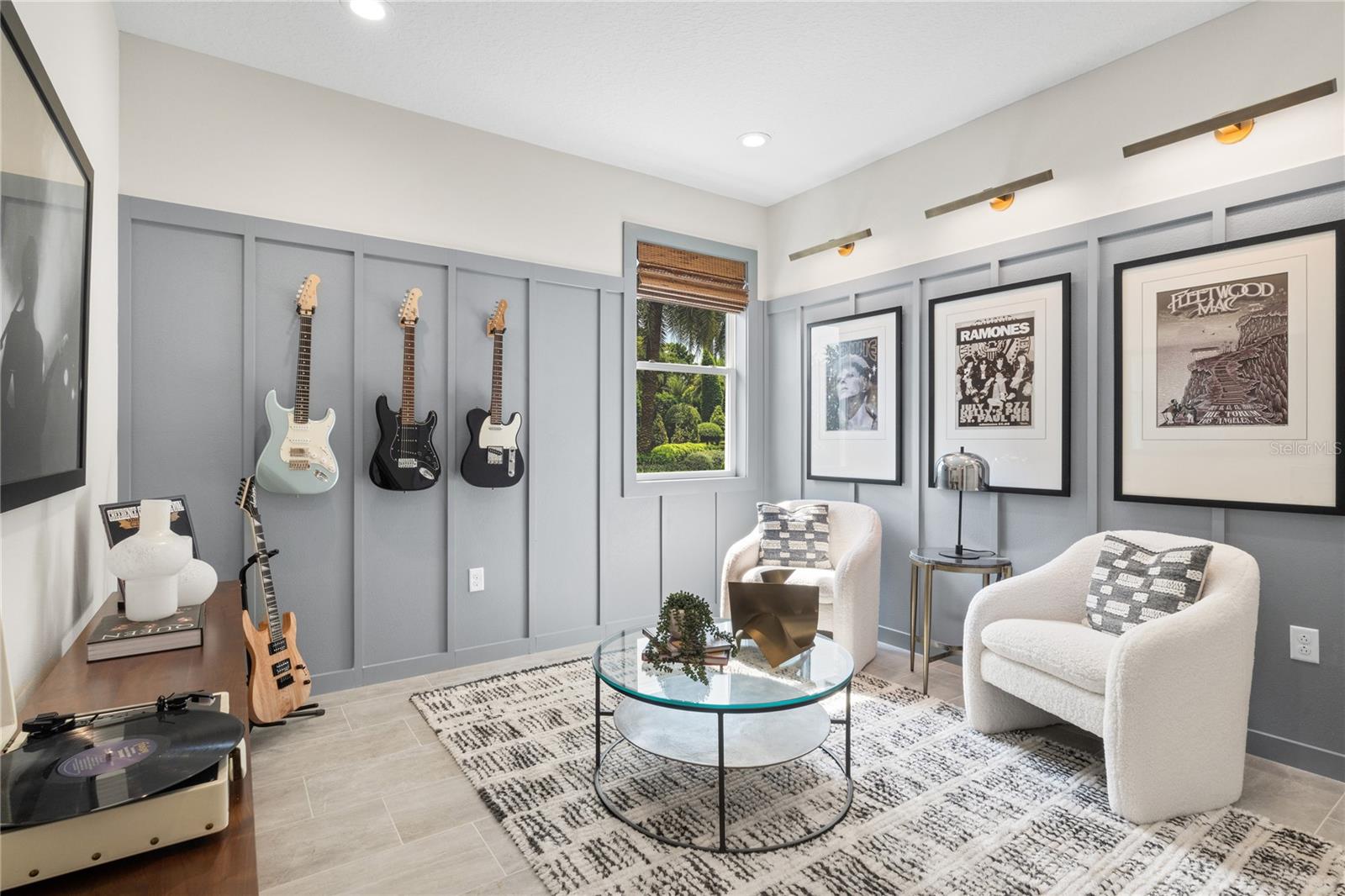 Image 4 of 25 For 1754 Ravenhurst Place