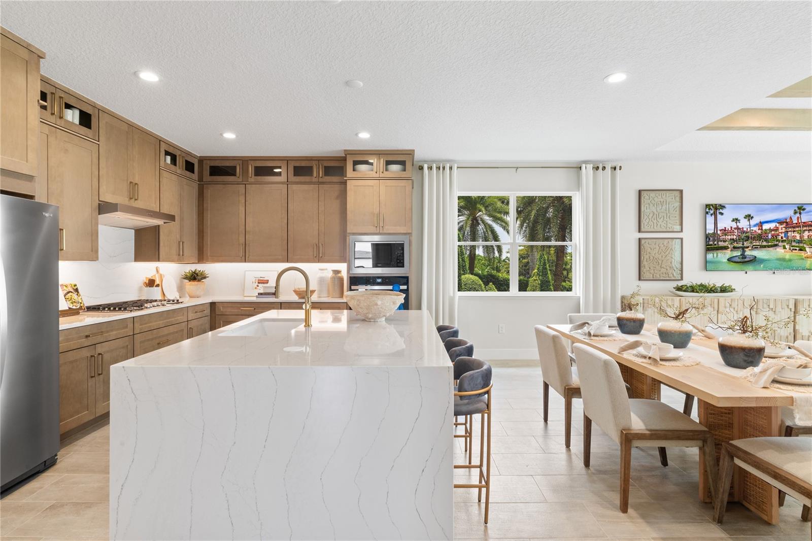 Image 6 of 25 For 1754 Ravenhurst Place