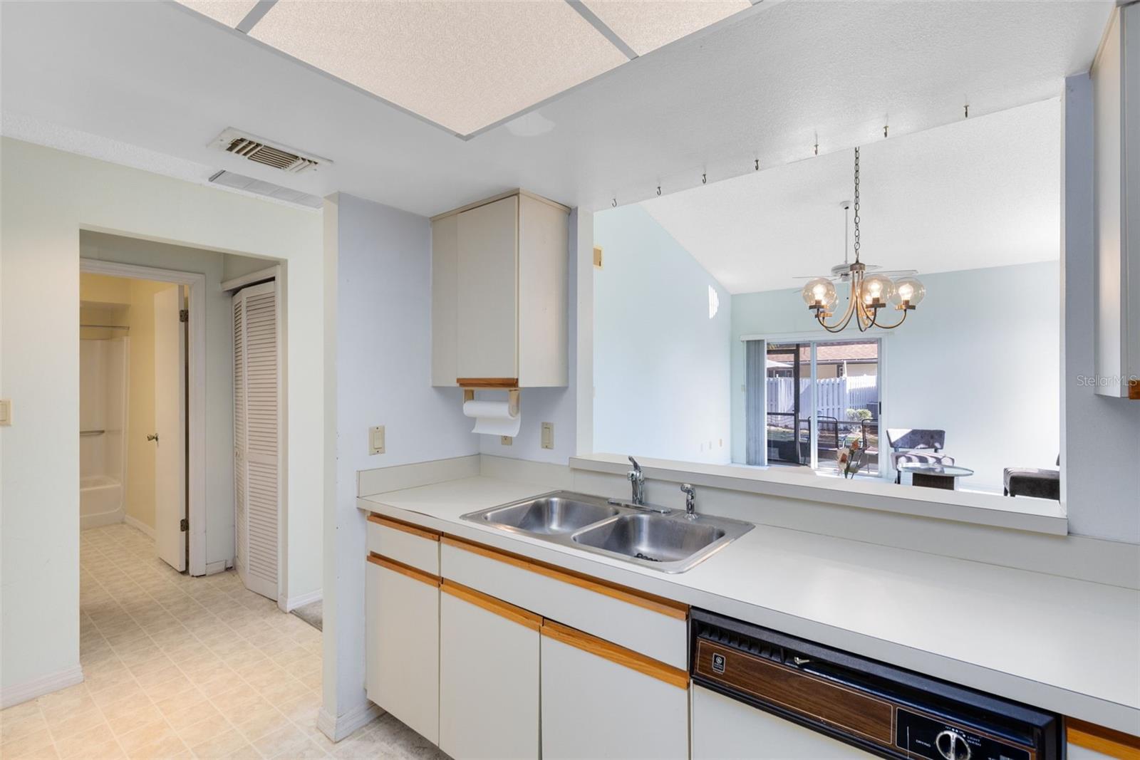 Image 12 of 24 For 165 Post Way