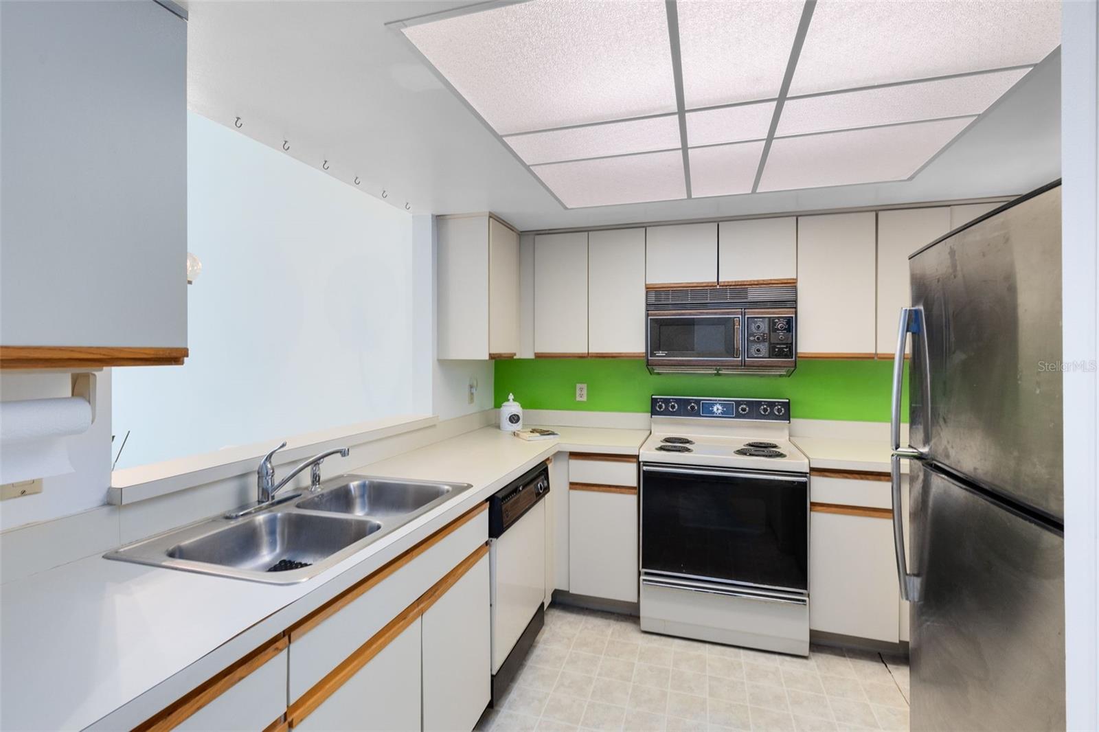 Image 2 of 24 For 165 Post Way