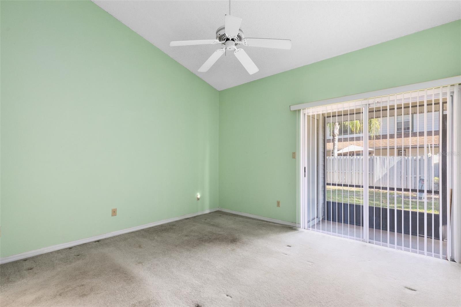 Image 4 of 24 For 165 Post Way