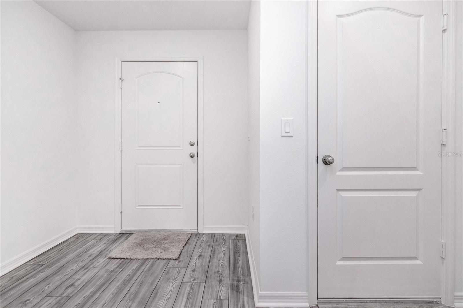 Image 5 of 30 For 1668 Wynford Circle