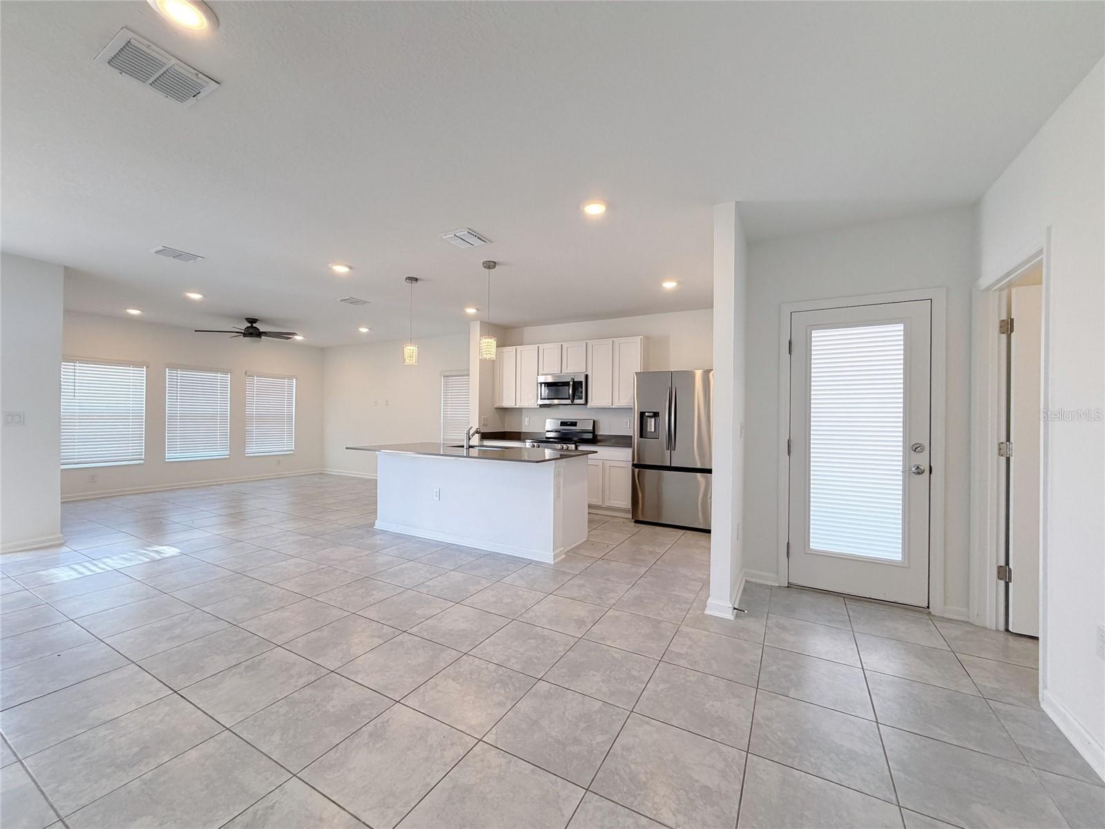 Image 15 of 47 For 7280 Ivy Tendril Avenue