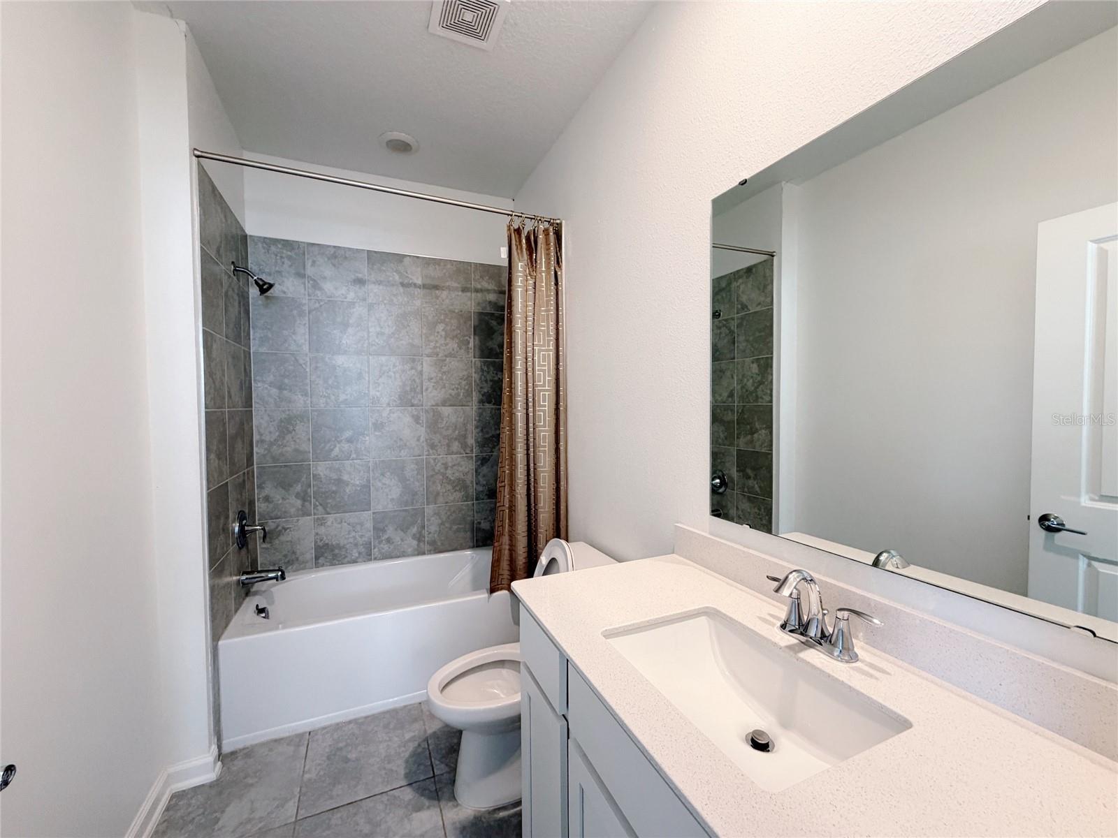 Image 19 of 47 For 7280 Ivy Tendril Avenue