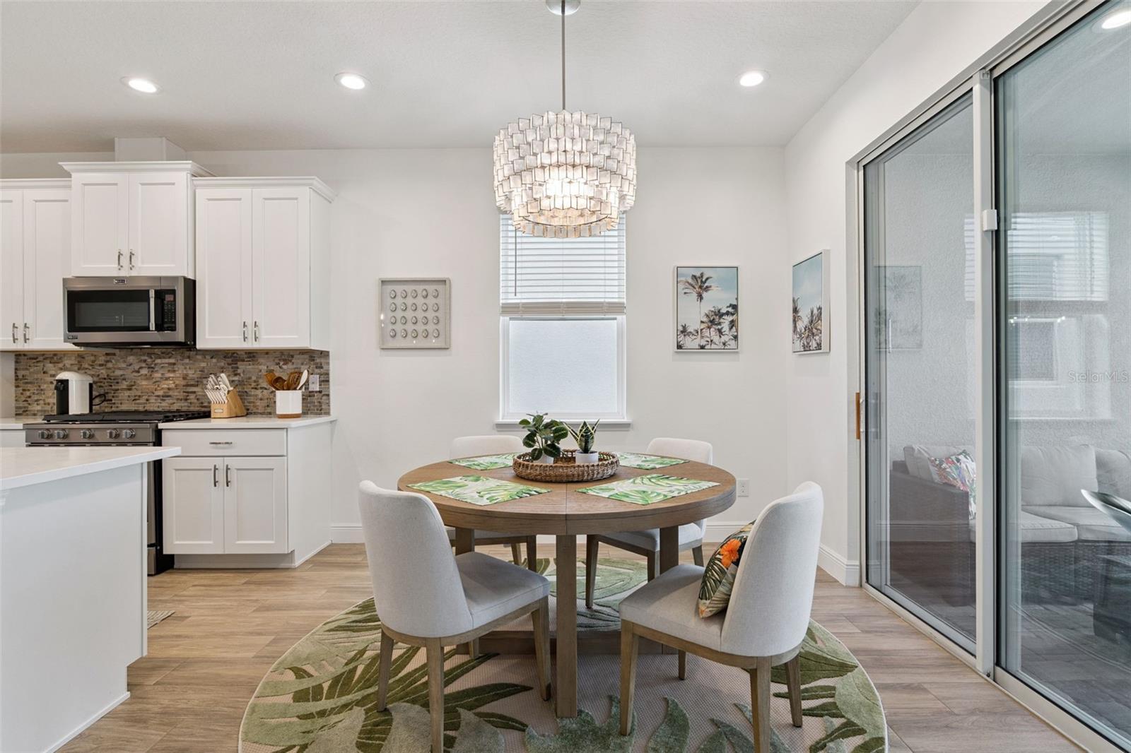 Image 13 of 64 For 13067 Tollcross Way