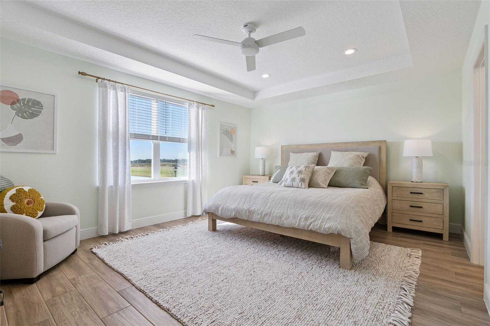 Image 23 of 64 For 13067 Tollcross Way