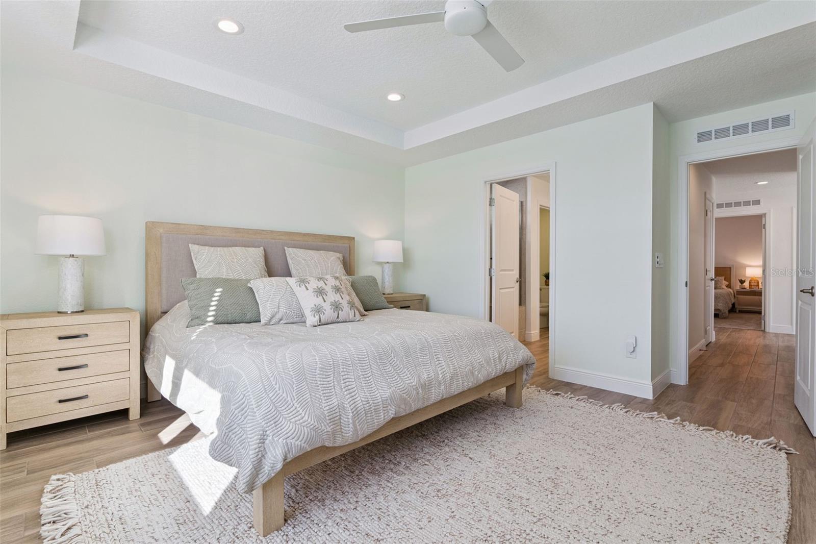 Image 24 of 64 For 13067 Tollcross Way