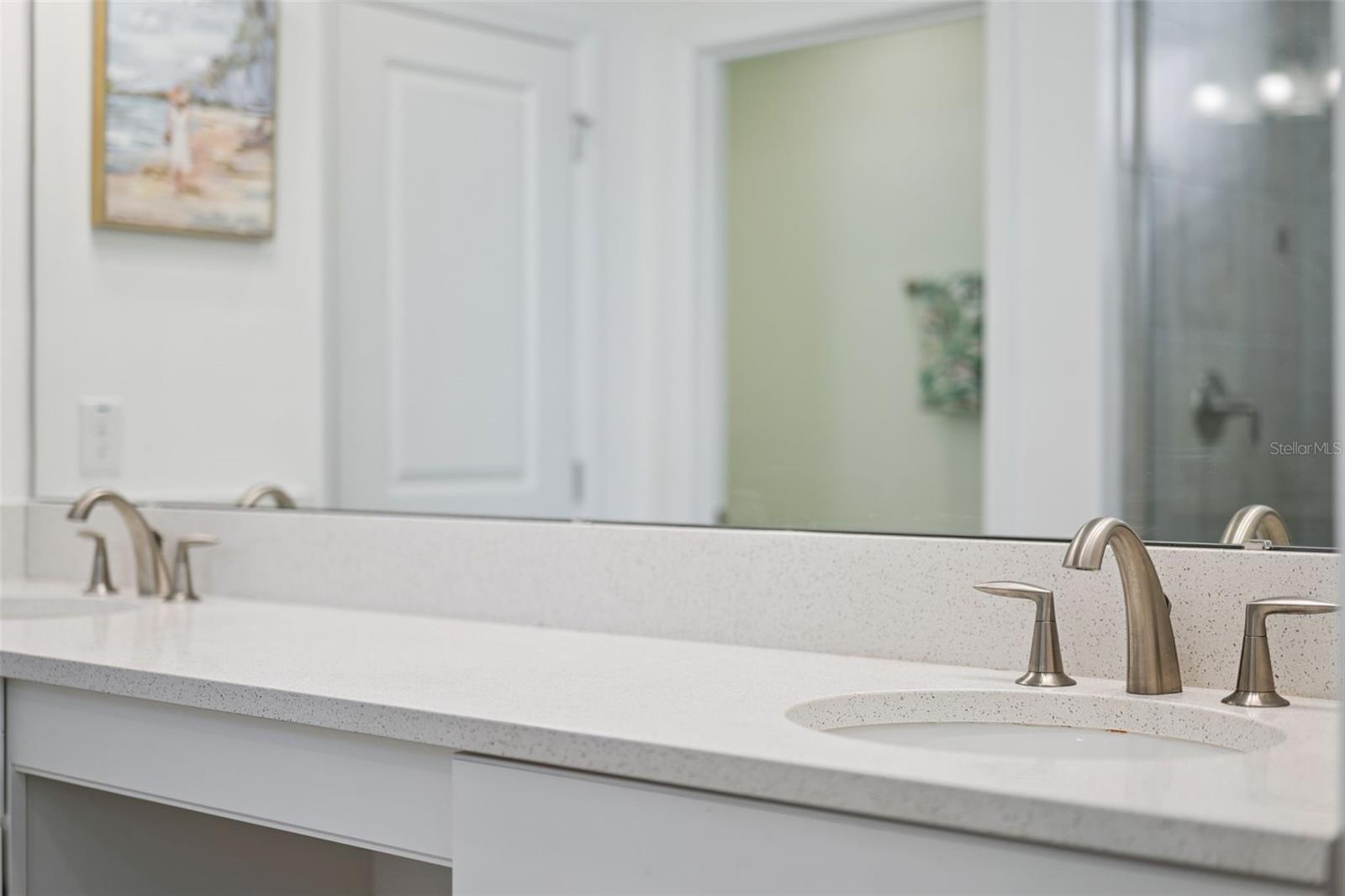 Image 37 of 64 For 13067 Tollcross Way