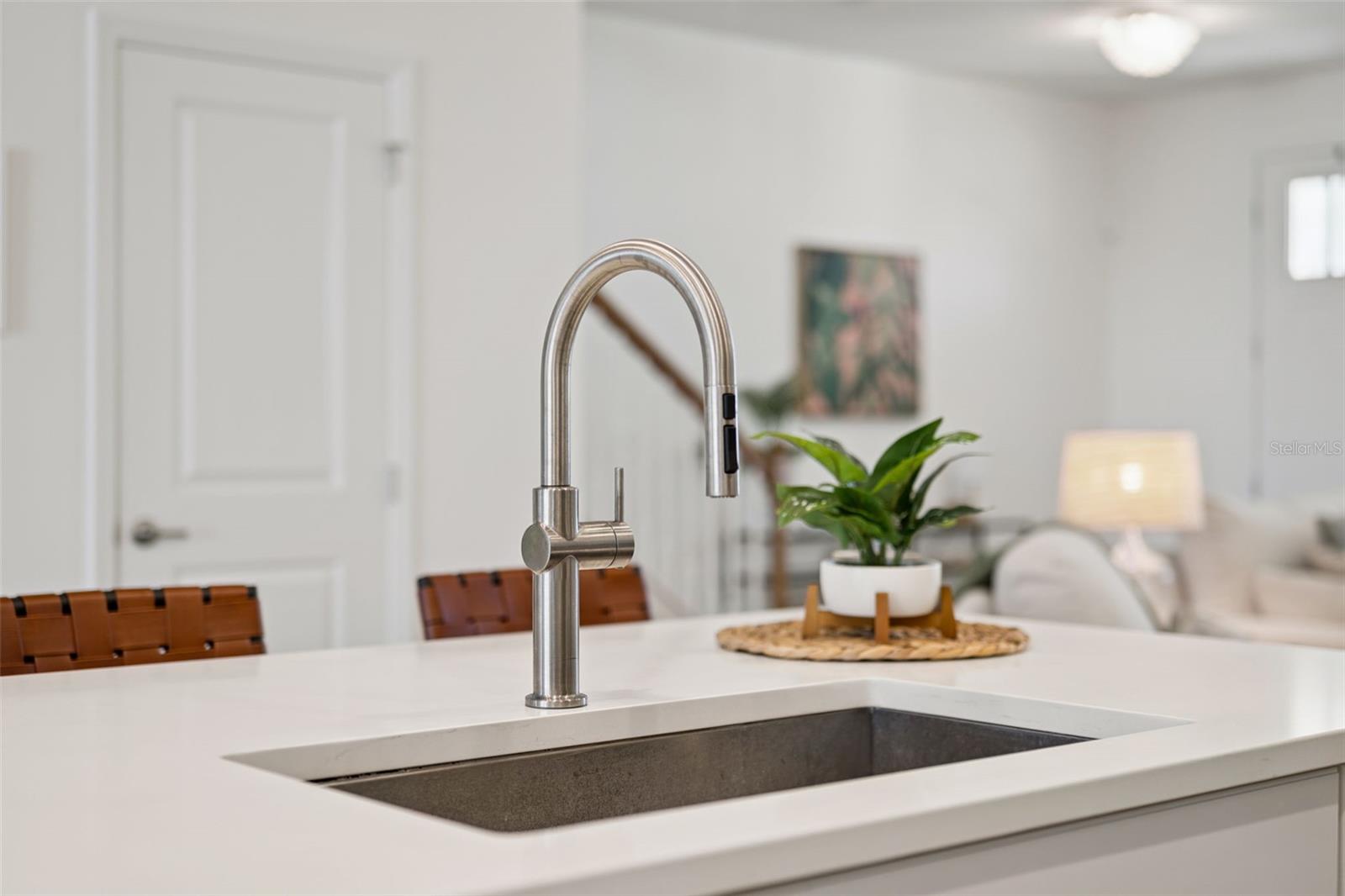 Image 39 of 64 For 13067 Tollcross Way