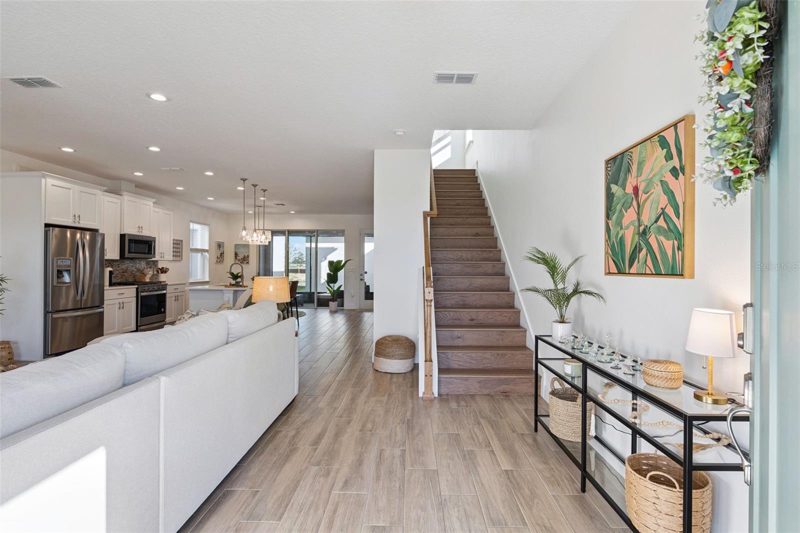 Image 6 of 64 For 13067 Tollcross Way