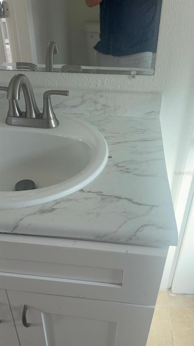 Image 10 of 10 For 1000 Hugley St