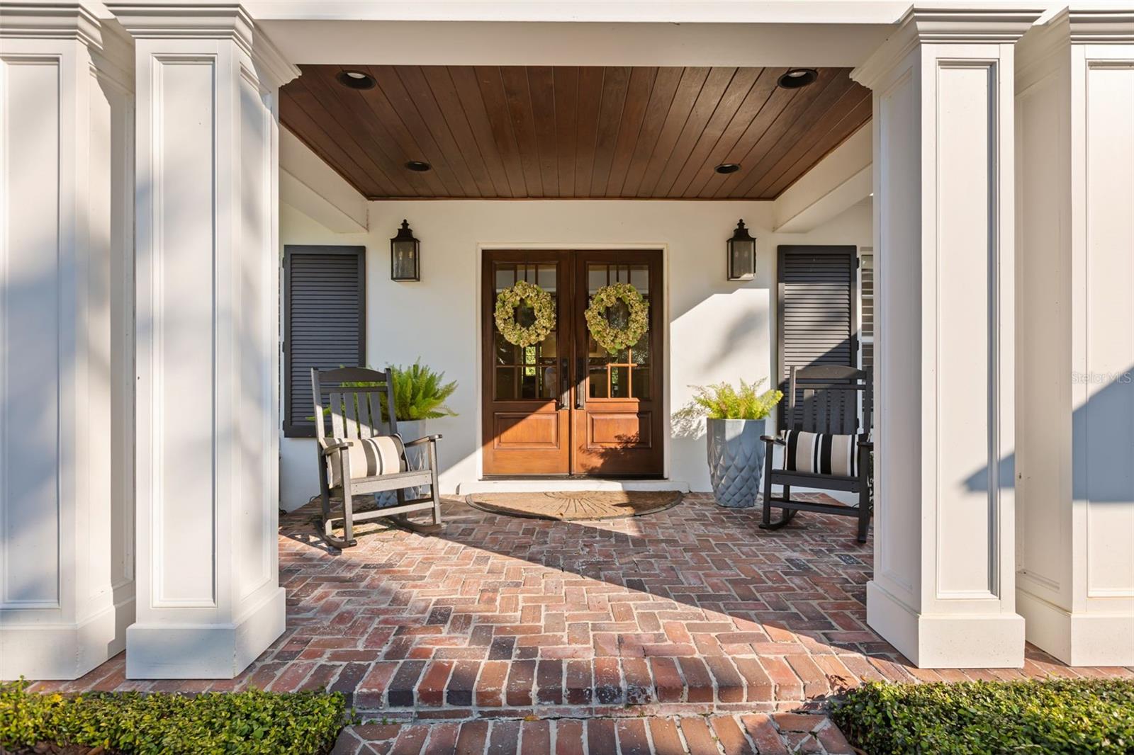 Image 3 of 48 For 2220 Via Tuscany