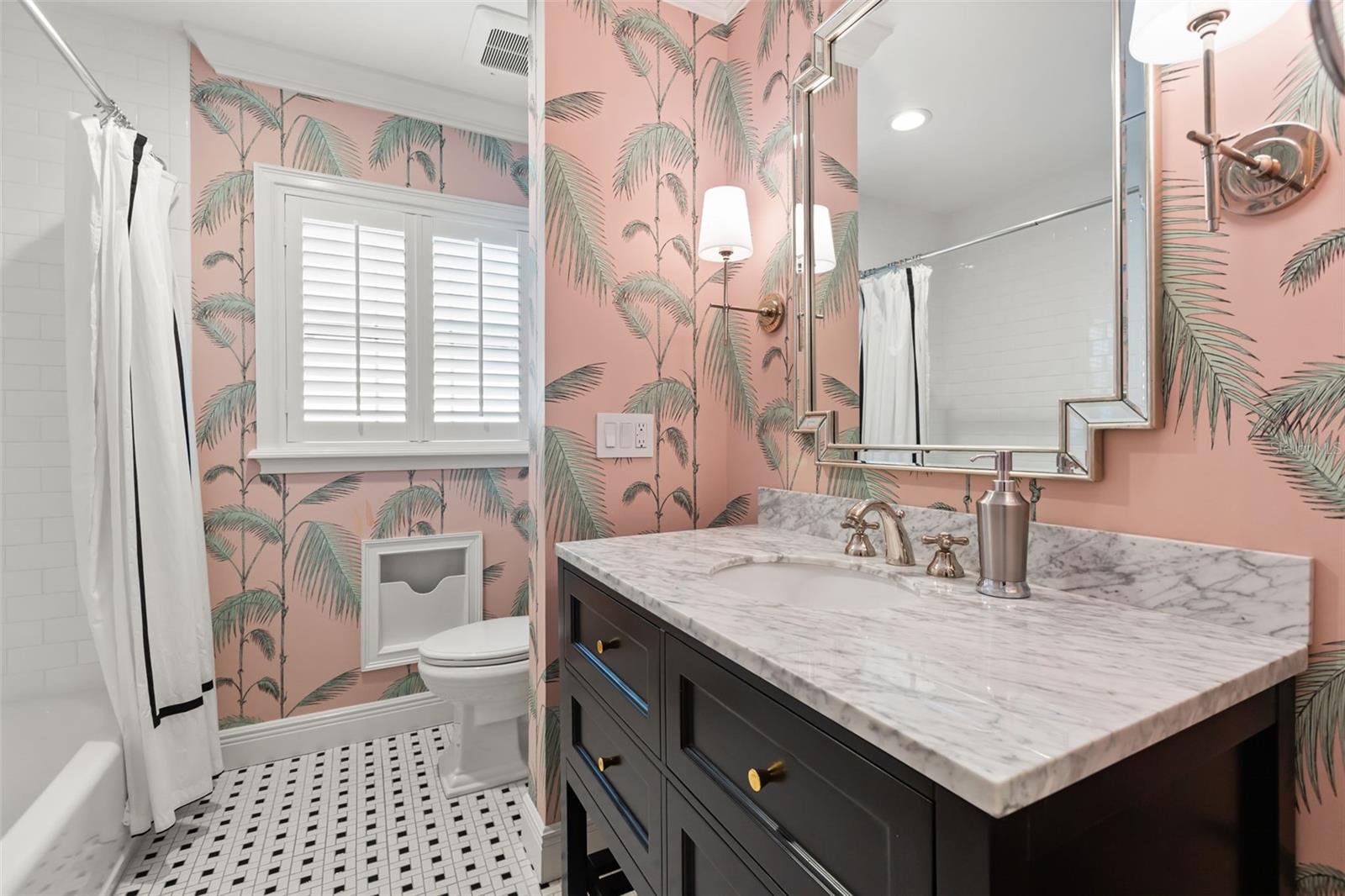 Image 32 of 48 For 2220 Via Tuscany