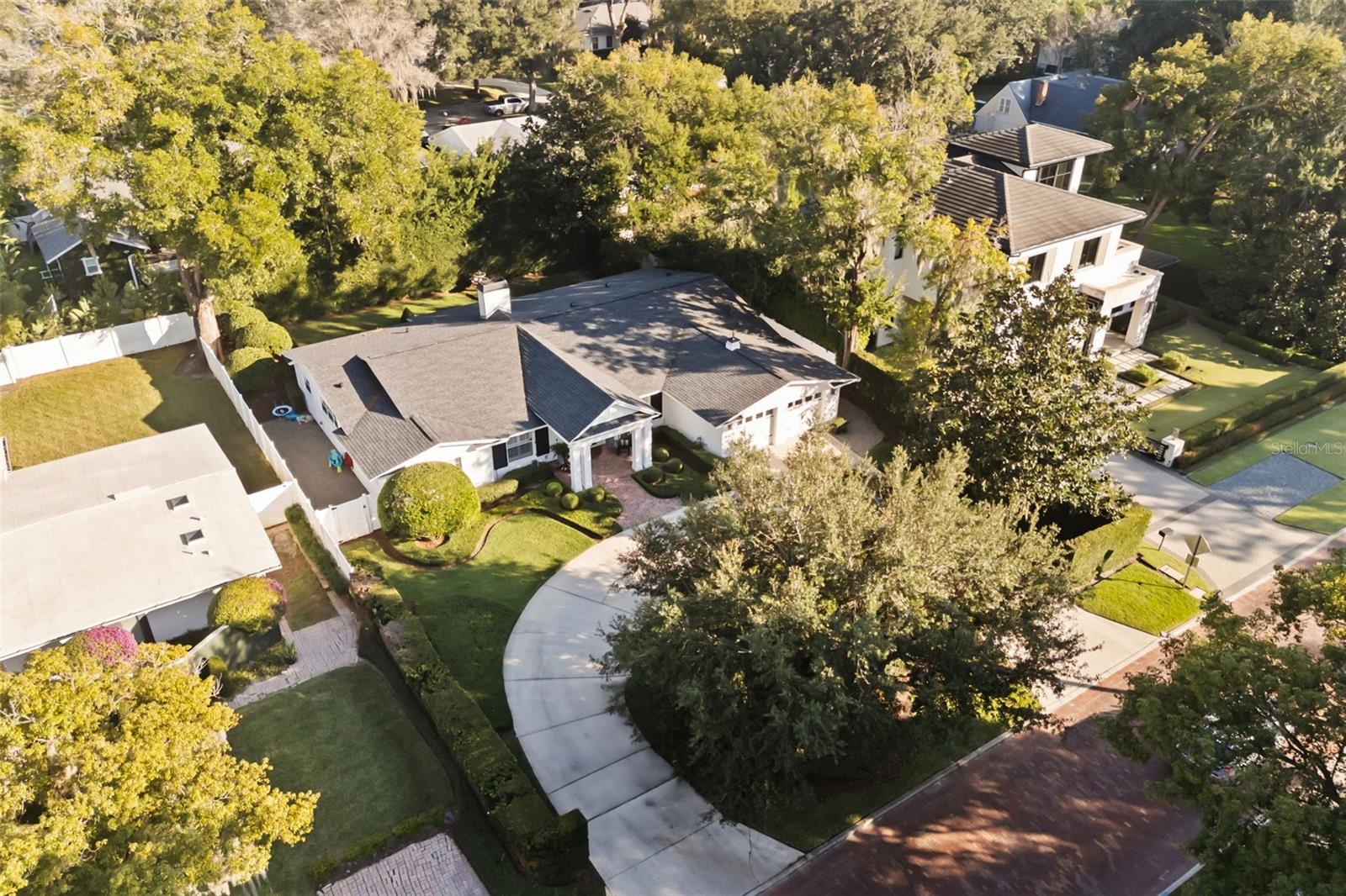 Image 43 of 48 For 2220 Via Tuscany