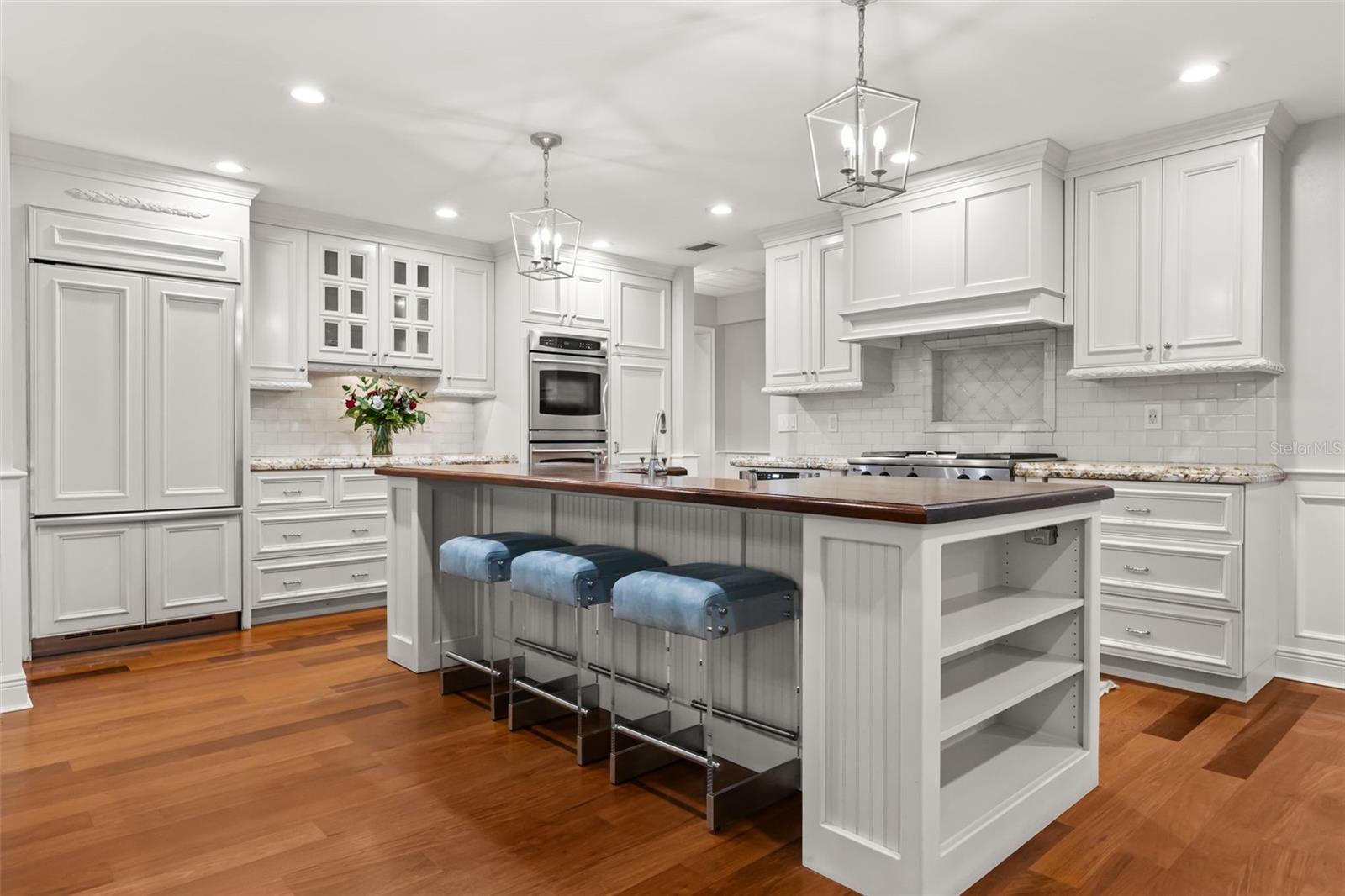 Image 7 of 48 For 2220 Via Tuscany