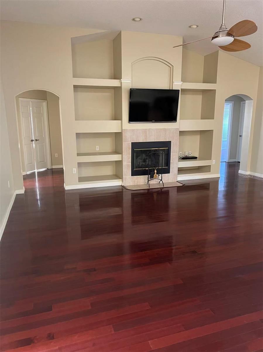 Image 8 of 21 For 1218 Shelter Rock Road