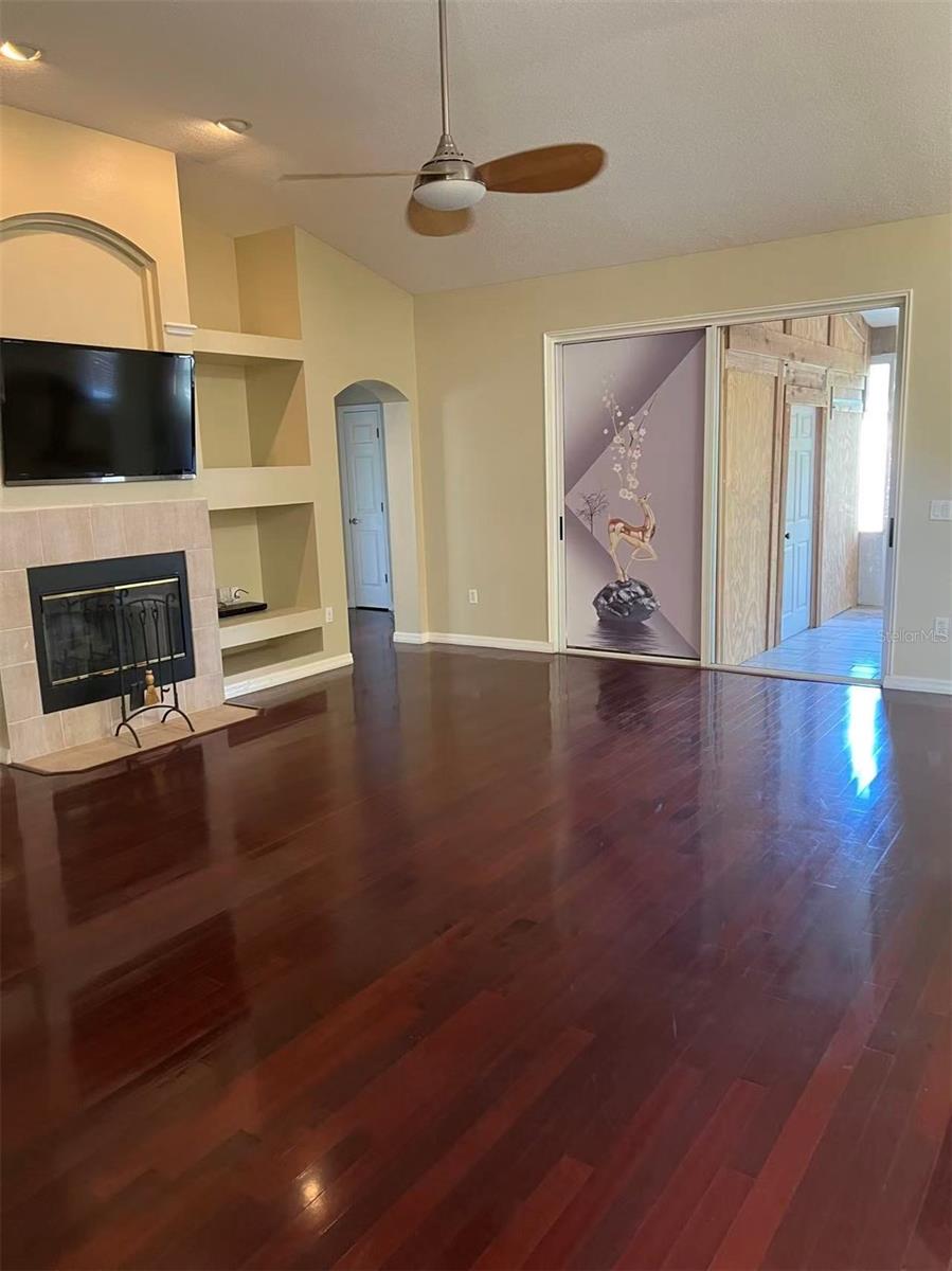 Image 9 of 21 For 1218 Shelter Rock Road