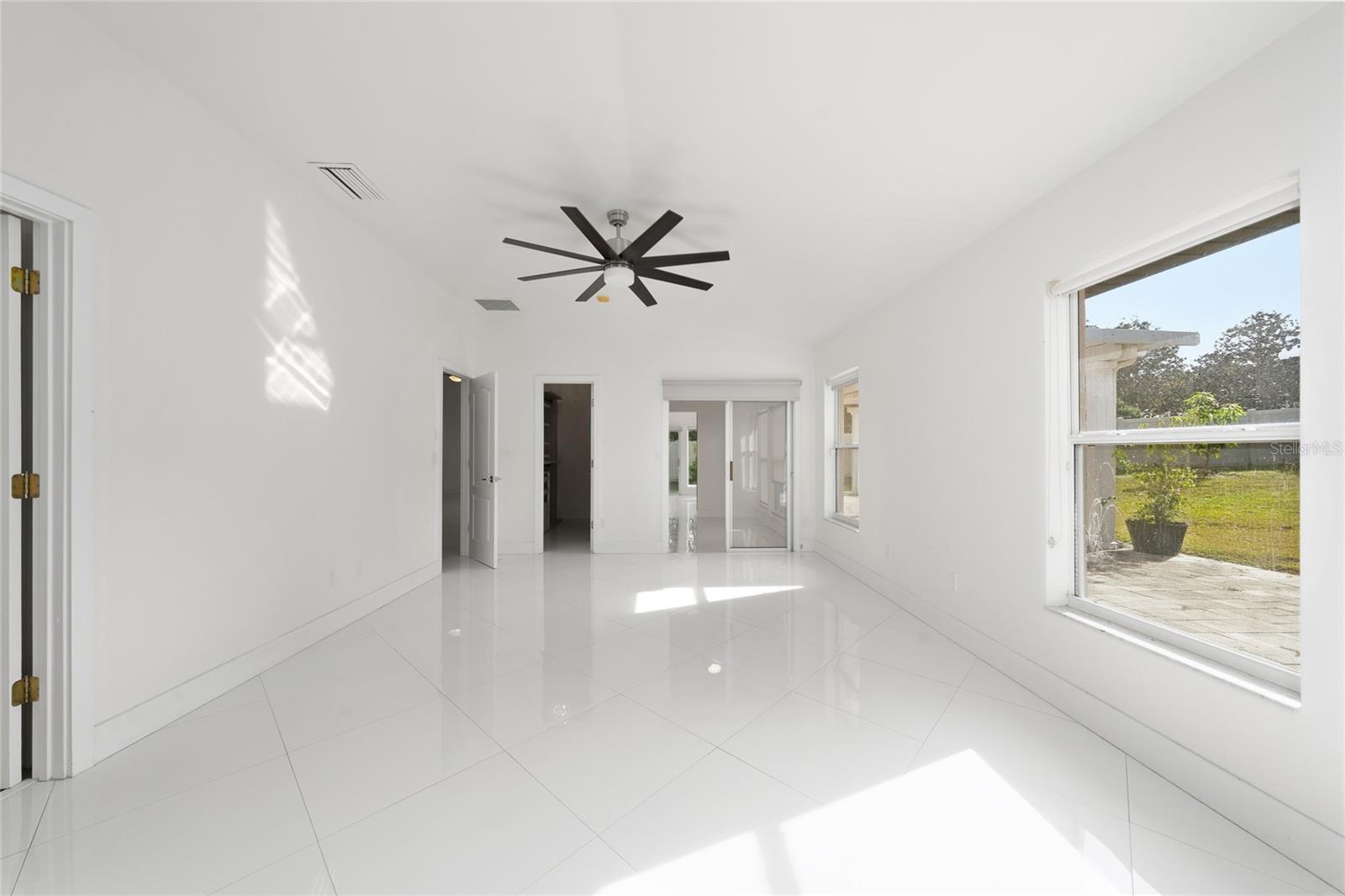 Image 10 of 29 For 11036 Bronson Road