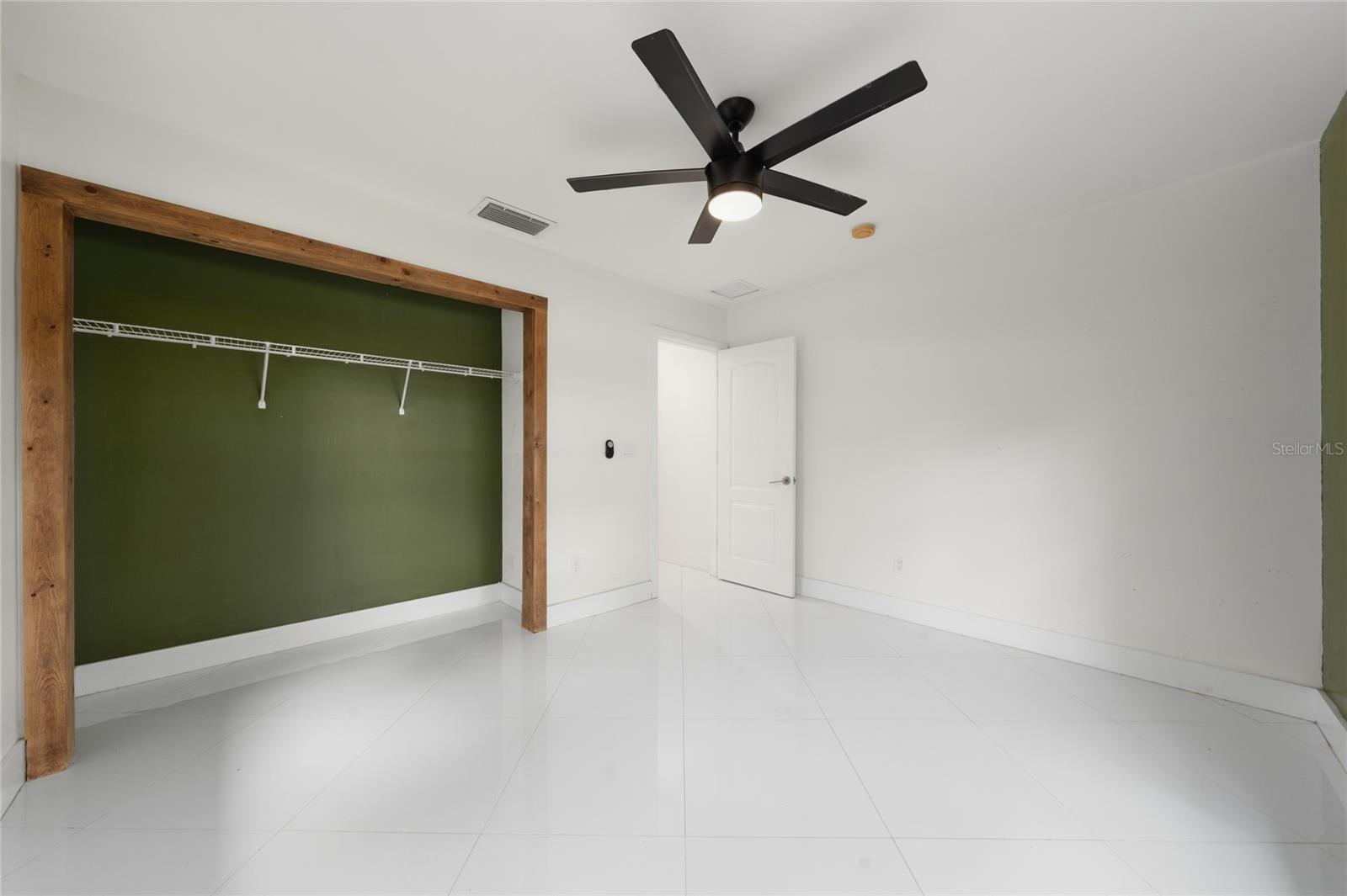 Image 14 of 29 For 11036 Bronson Road