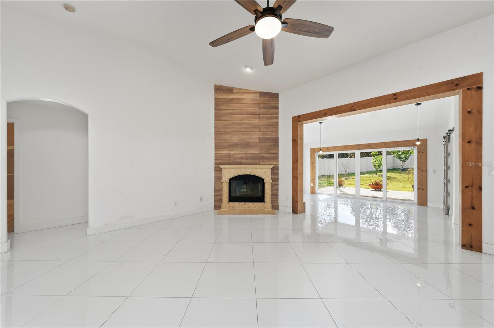 Image 18 of 29 For 11036 Bronson Road