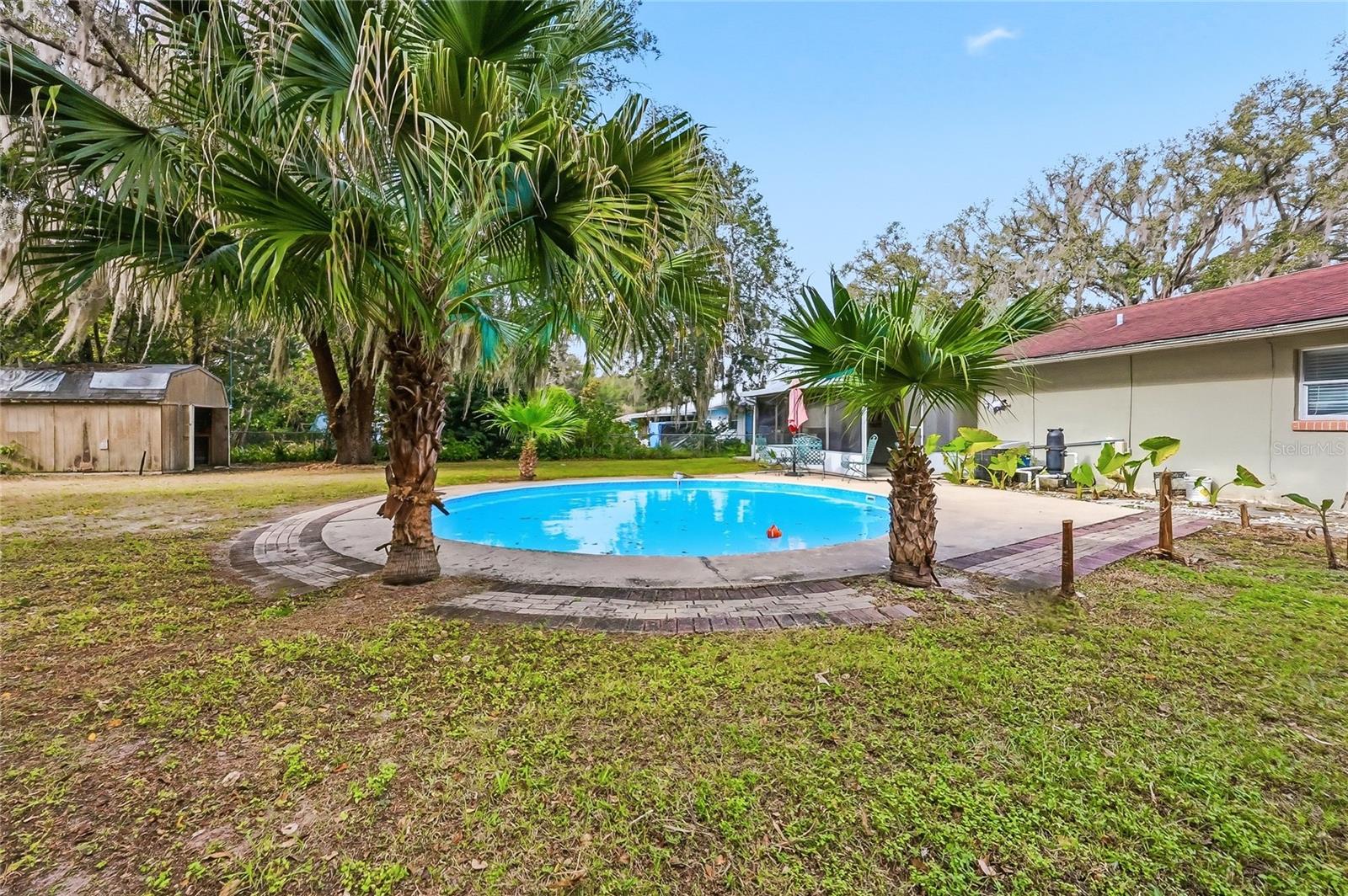 Image 23 of 41 For 6060 119th Place