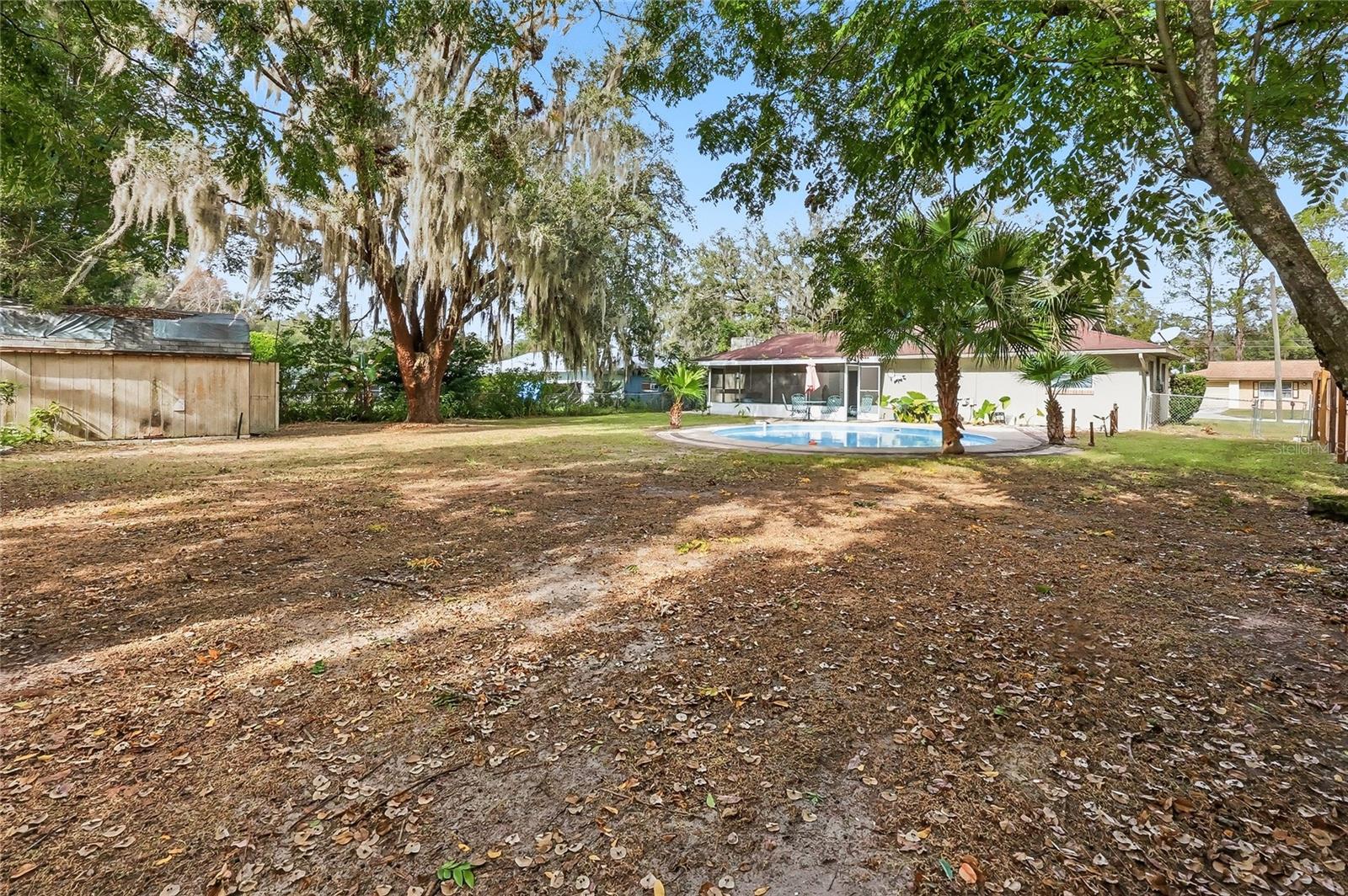 Image 25 of 41 For 6060 119th Place