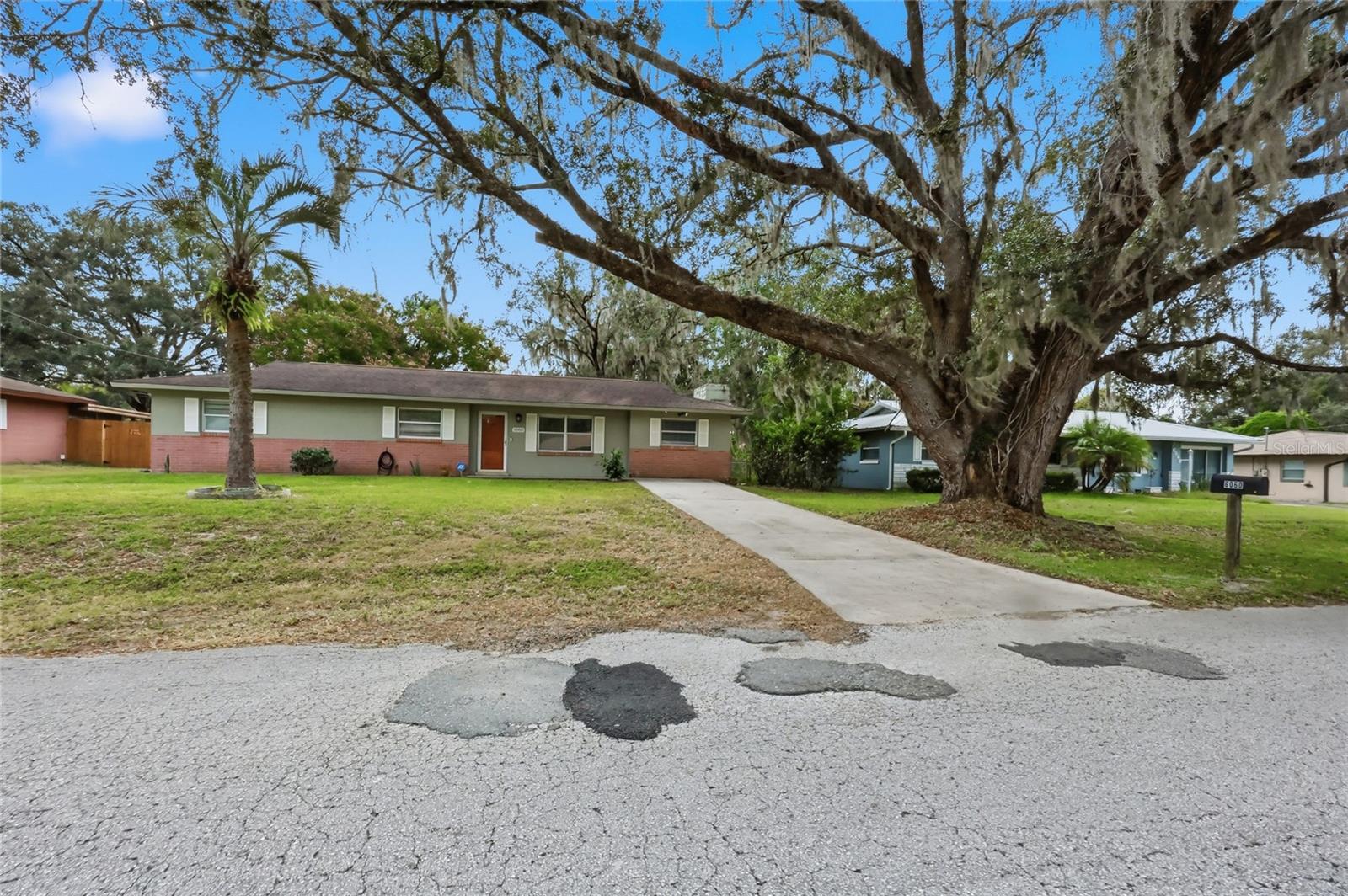 Image 3 of 41 For 6060 119th Place