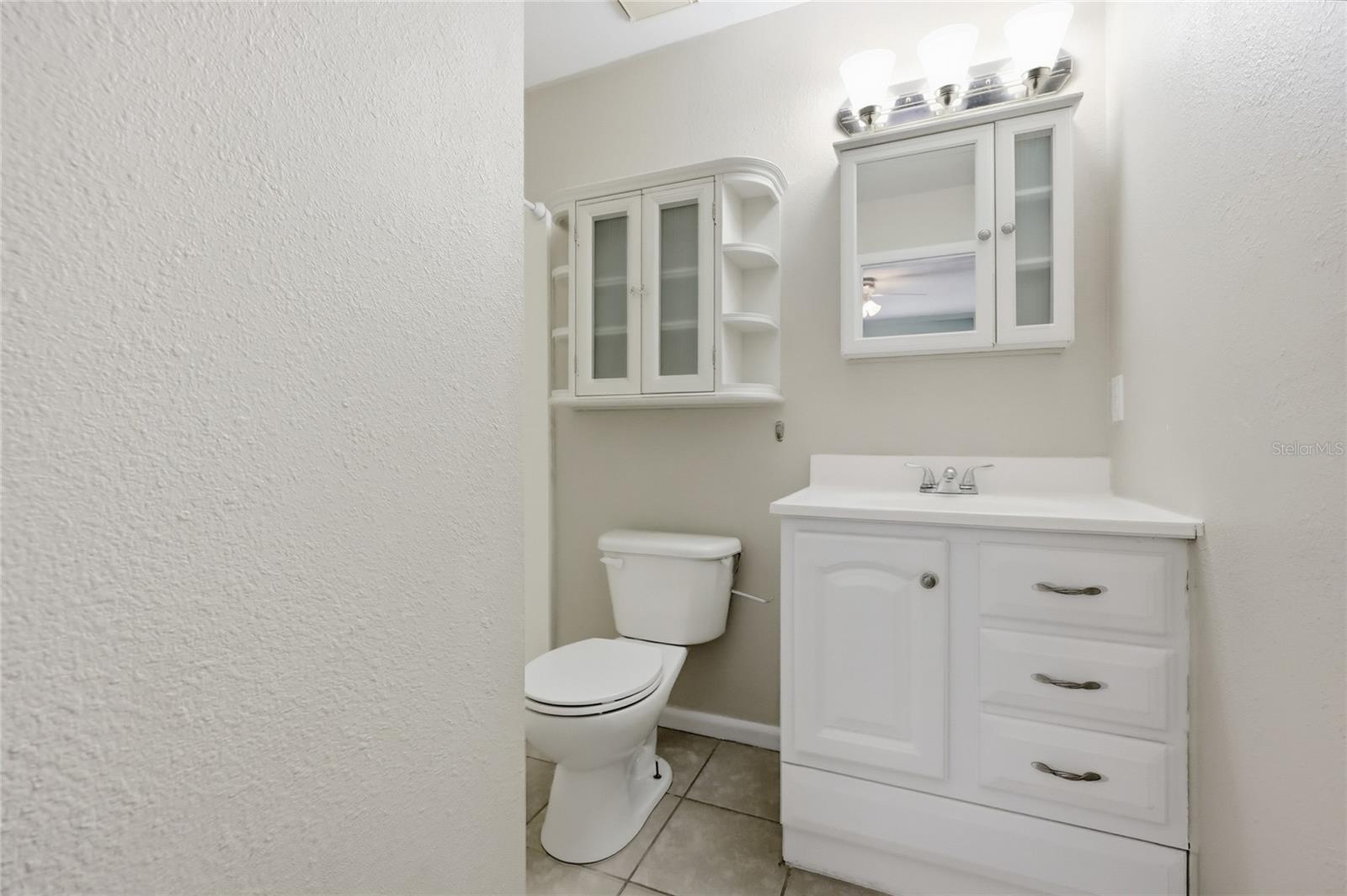 Image 34 of 41 For 6060 119th Place