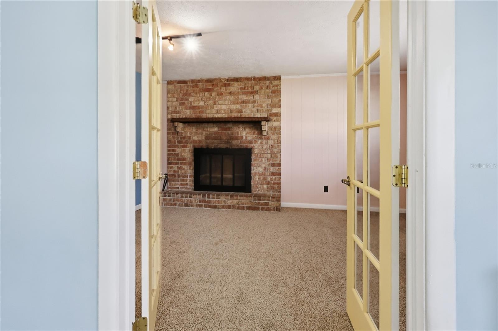 Image 6 of 41 For 6060 119th Place