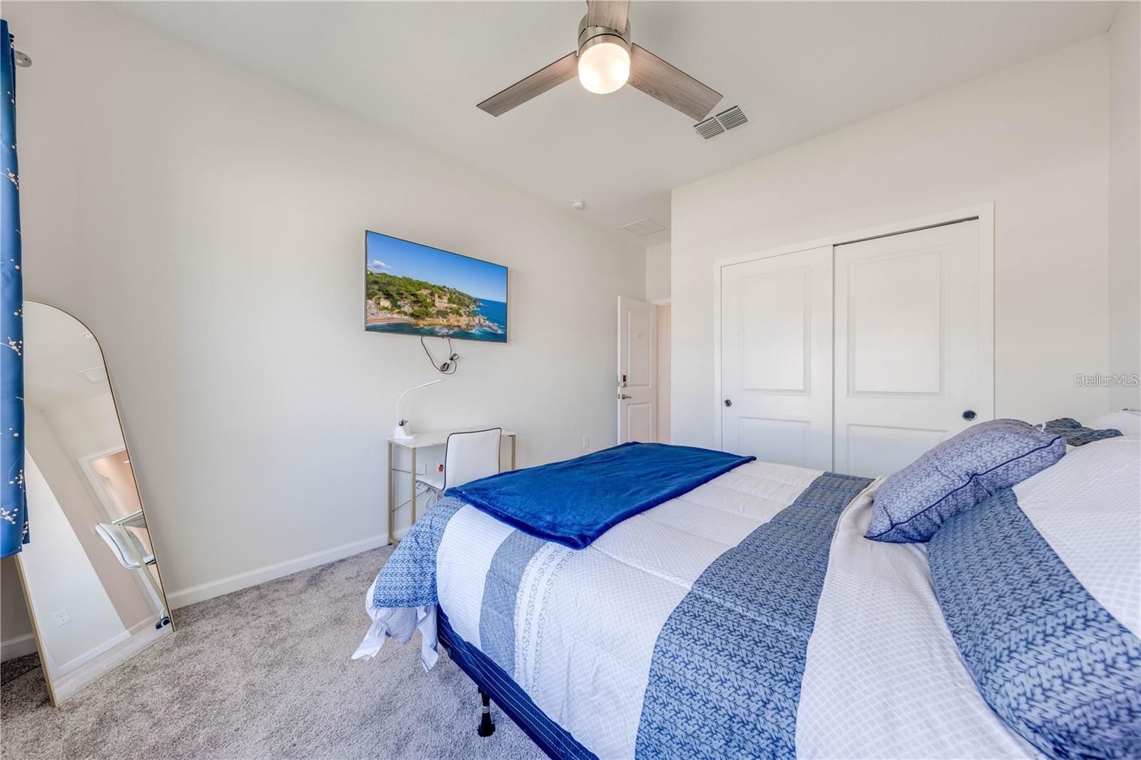 Image 16 of 76 For 5301 Amersham Lane