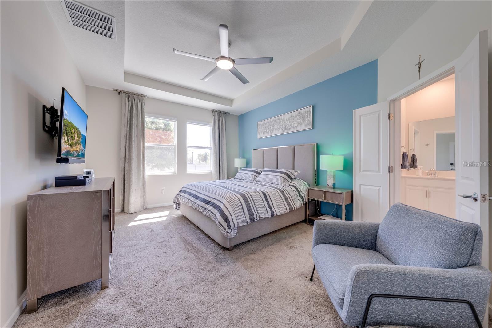 Image 43 of 76 For 5301 Amersham Lane