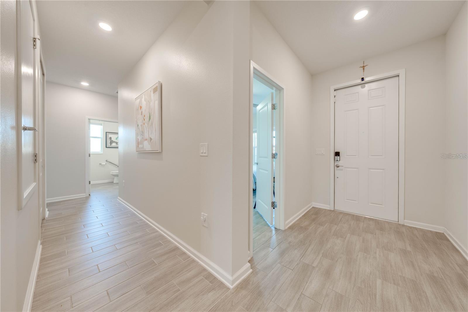 Image 8 of 76 For 5301 Amersham Lane