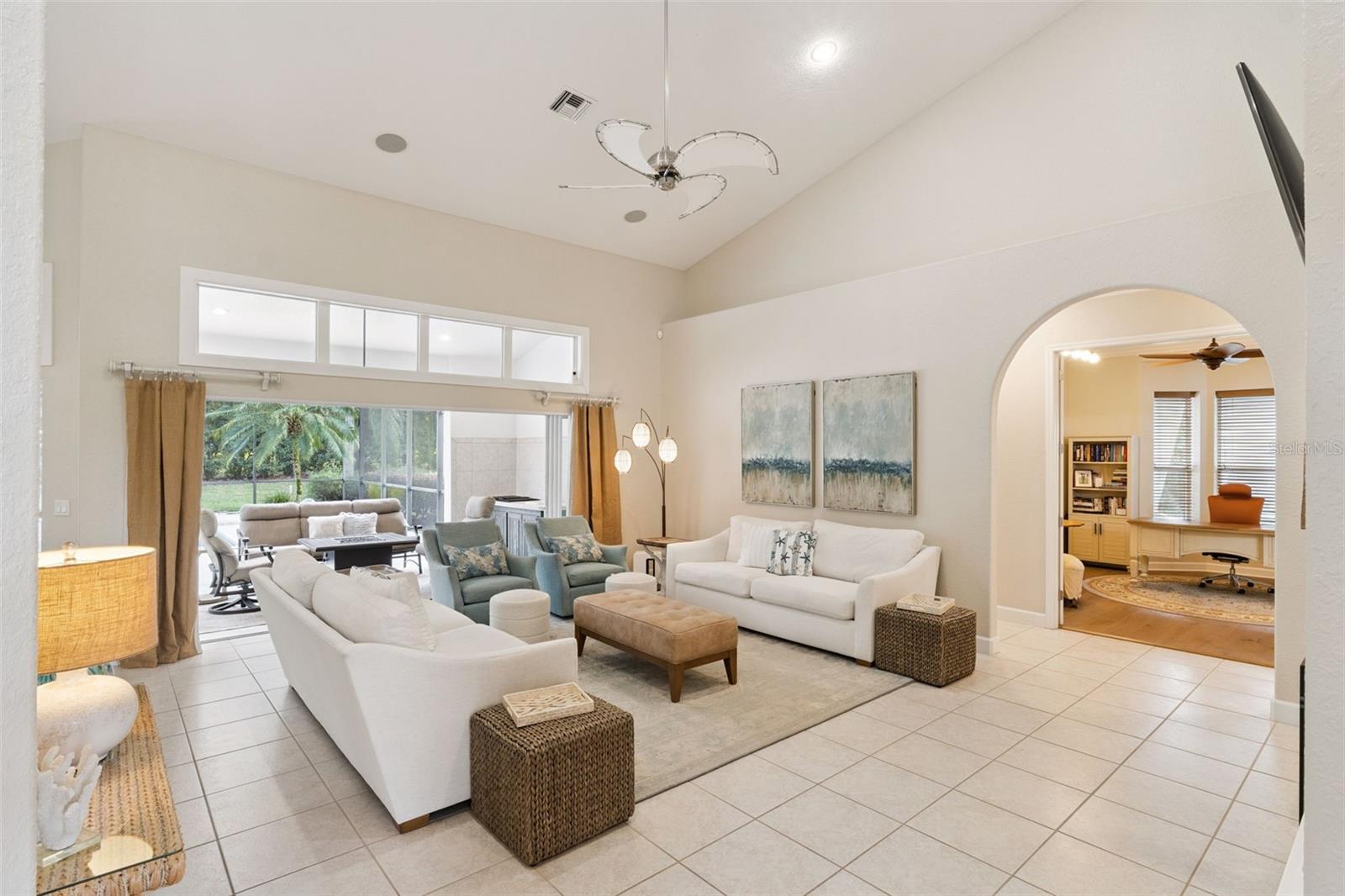 Image 13 of 60 For 10442 Birch Tree Lane