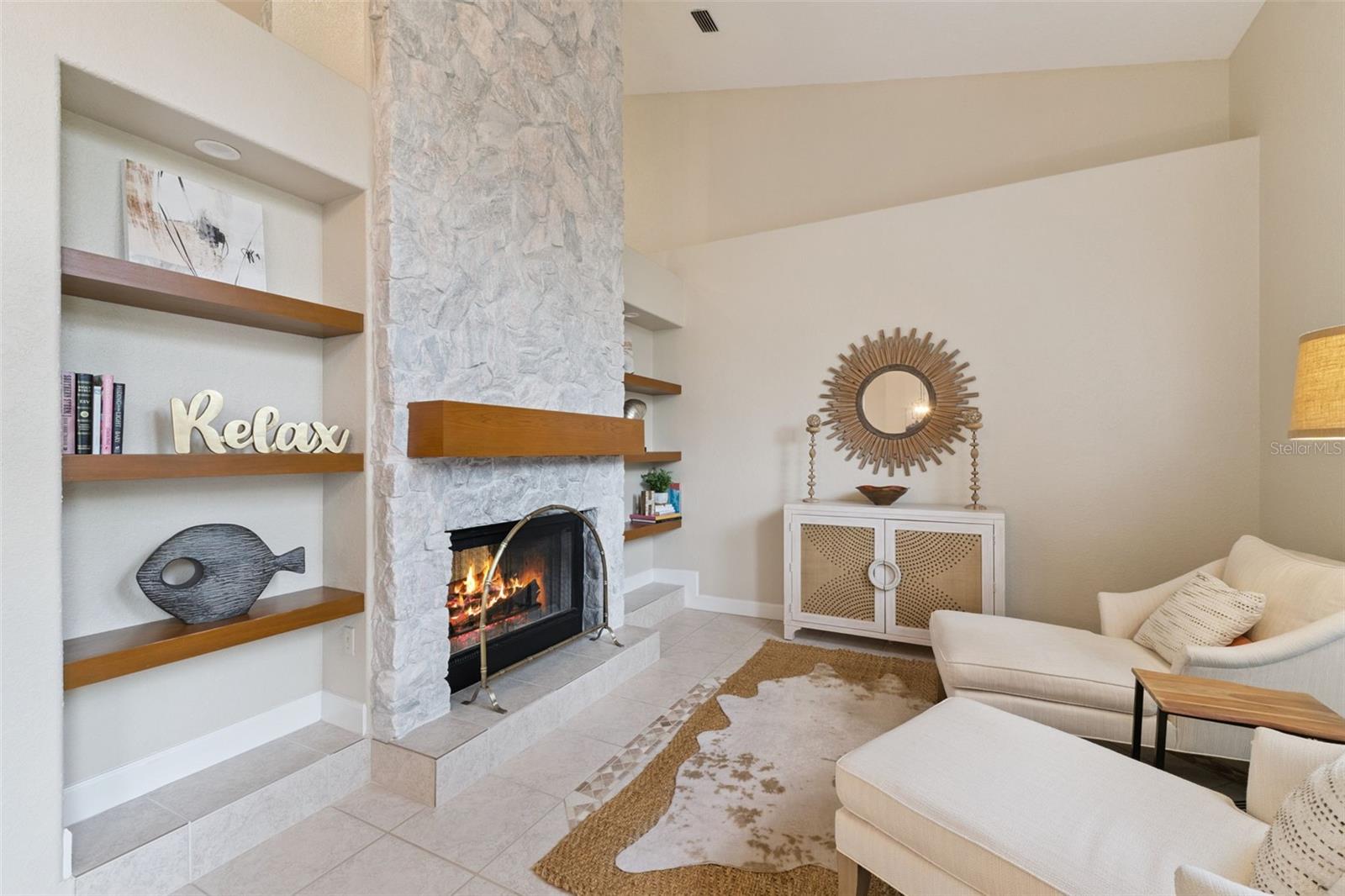 Image 15 of 60 For 10442 Birch Tree Lane