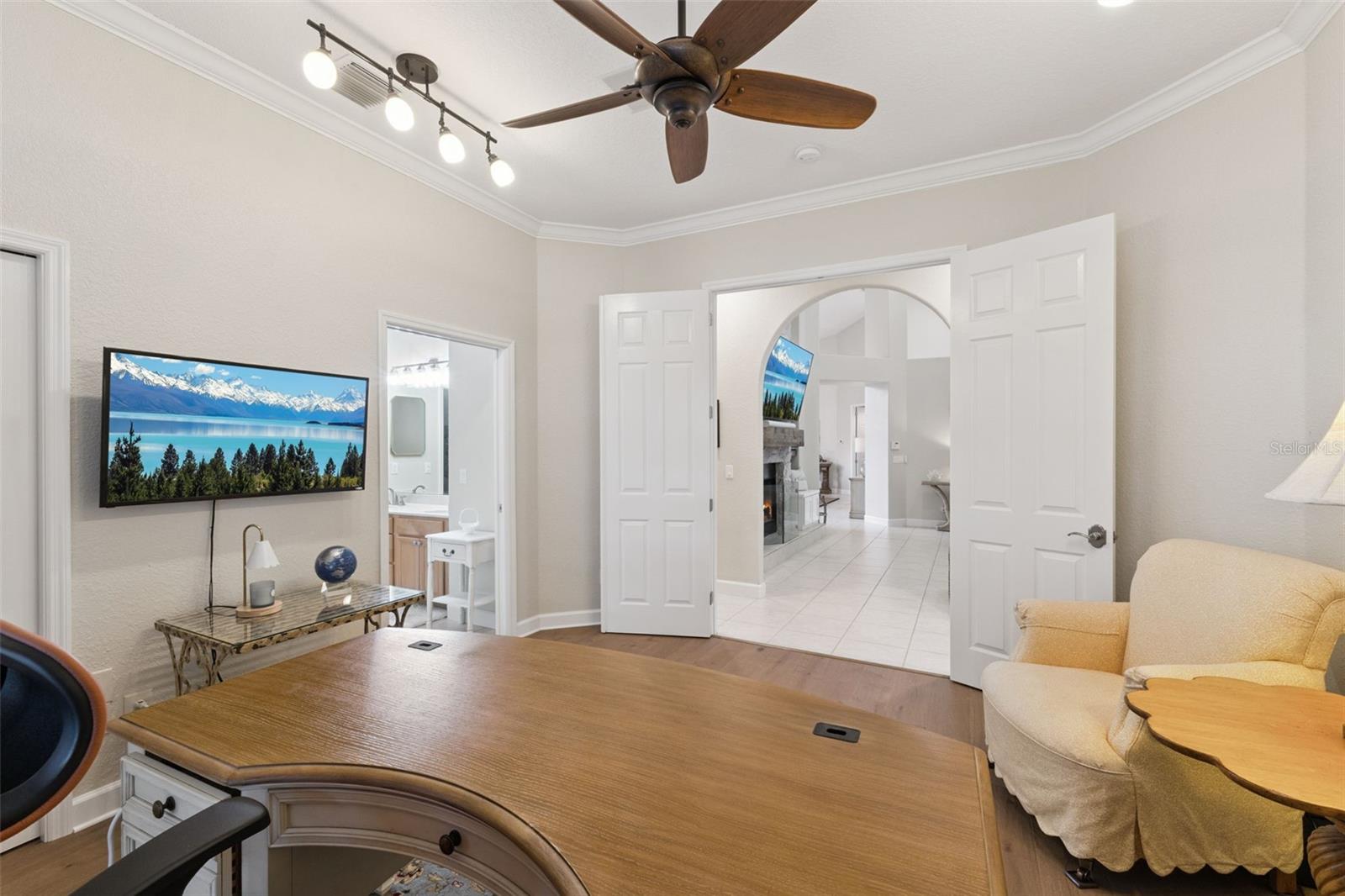 Image 28 of 60 For 10442 Birch Tree Lane