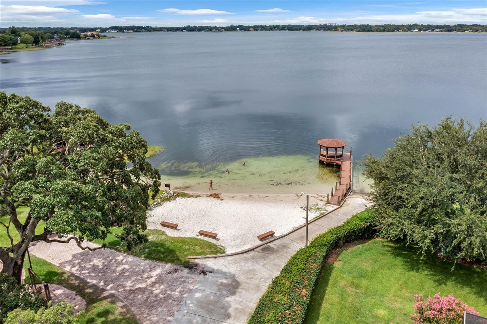 Image 46 of 60 For 10442 Birch Tree Lane