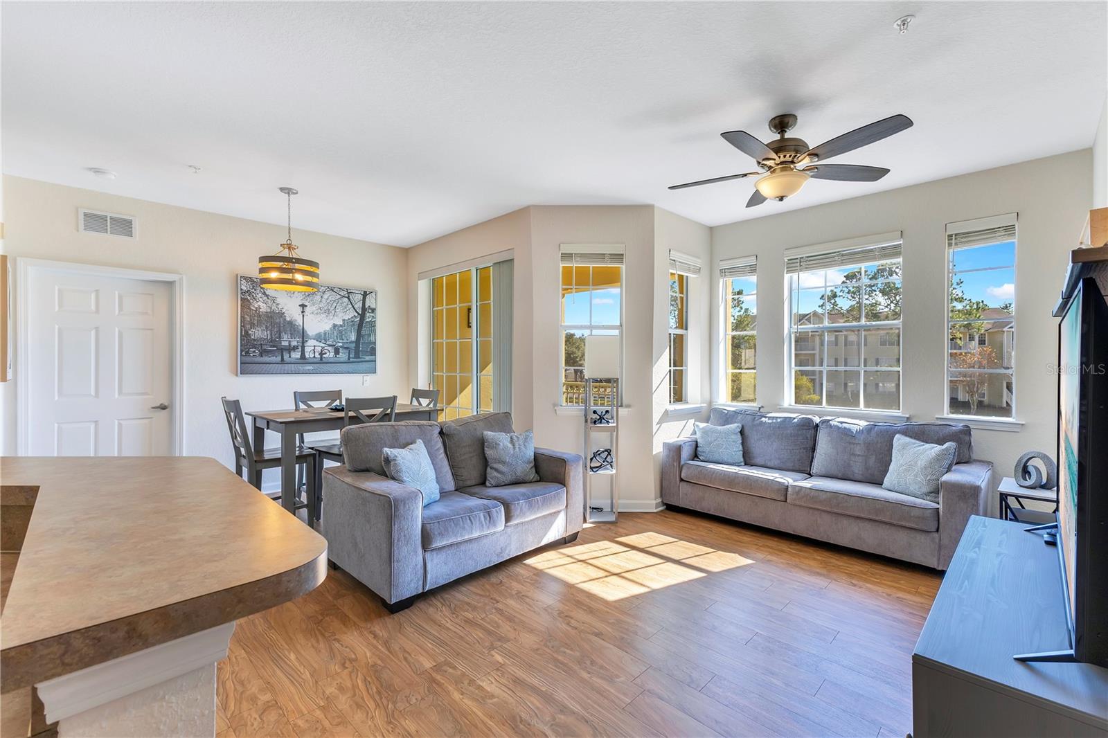 Image 7 of 28 For 114 Terrace Ridge Circle 114