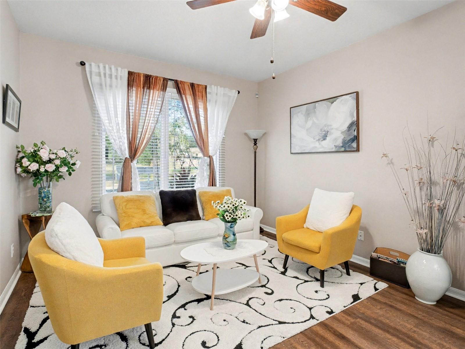 Image 4 of 31 For 4647 Riverton Drive