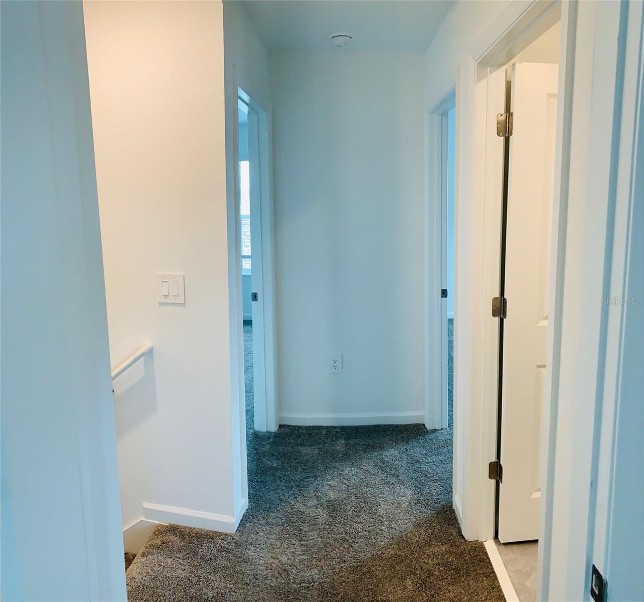 Image 12 of 53 For 10672 Words Drive