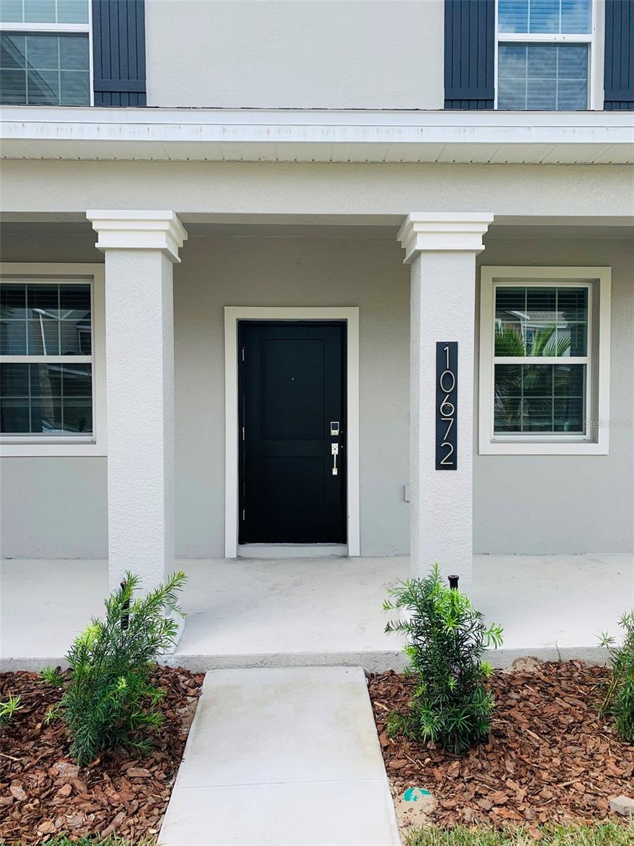 Image 20 of 53 For 10672 Words Drive