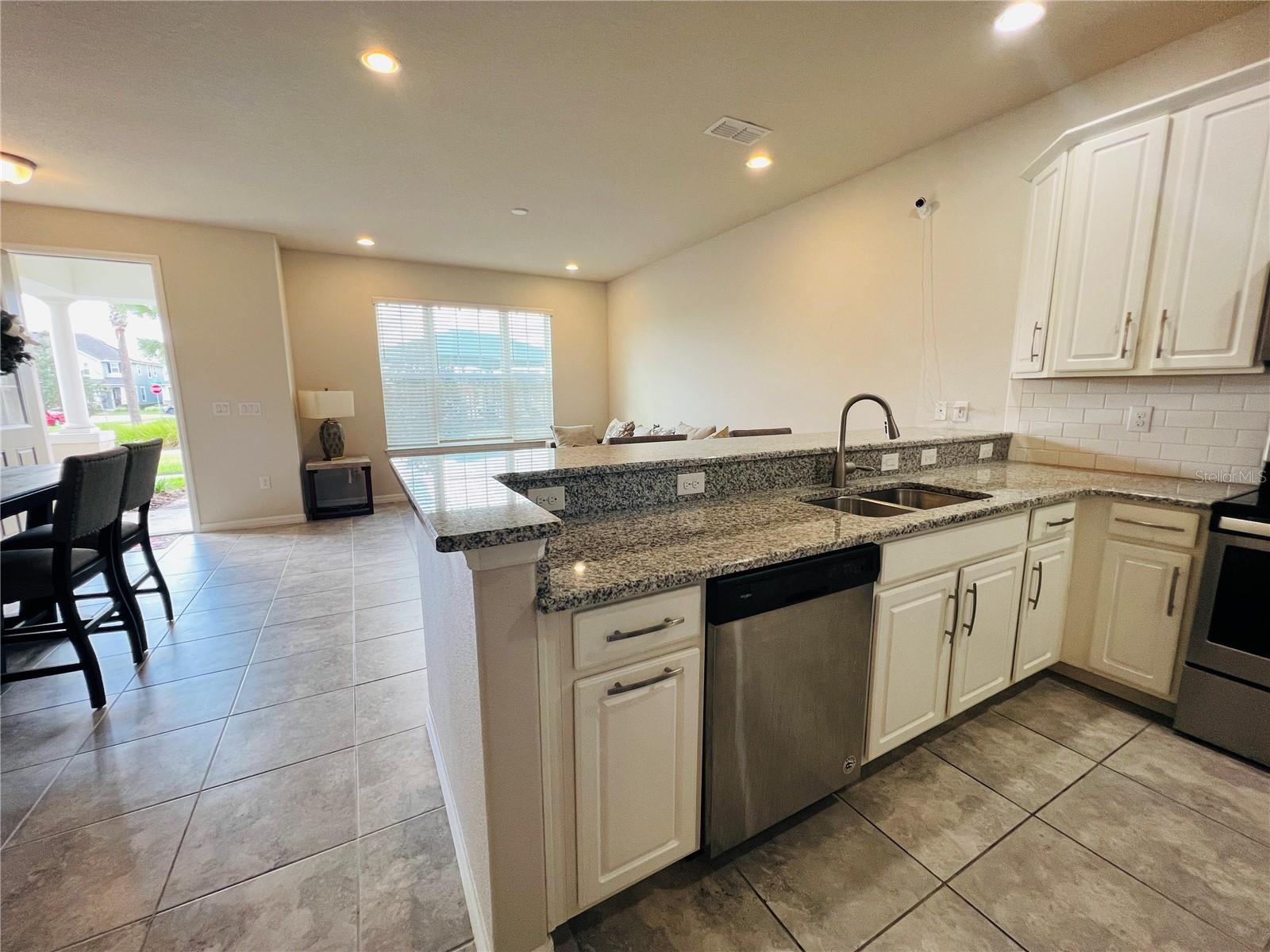 Image 7 of 36 For 2477 Toscolona Drive