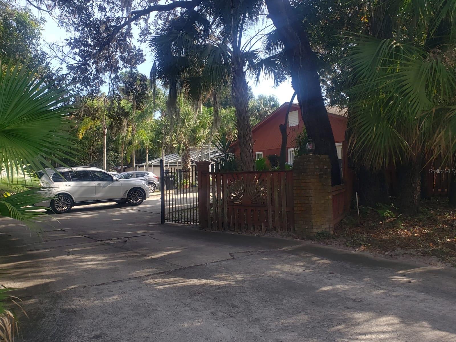 Image 2 of 7 For 4327 Plymouth Sorrento Road