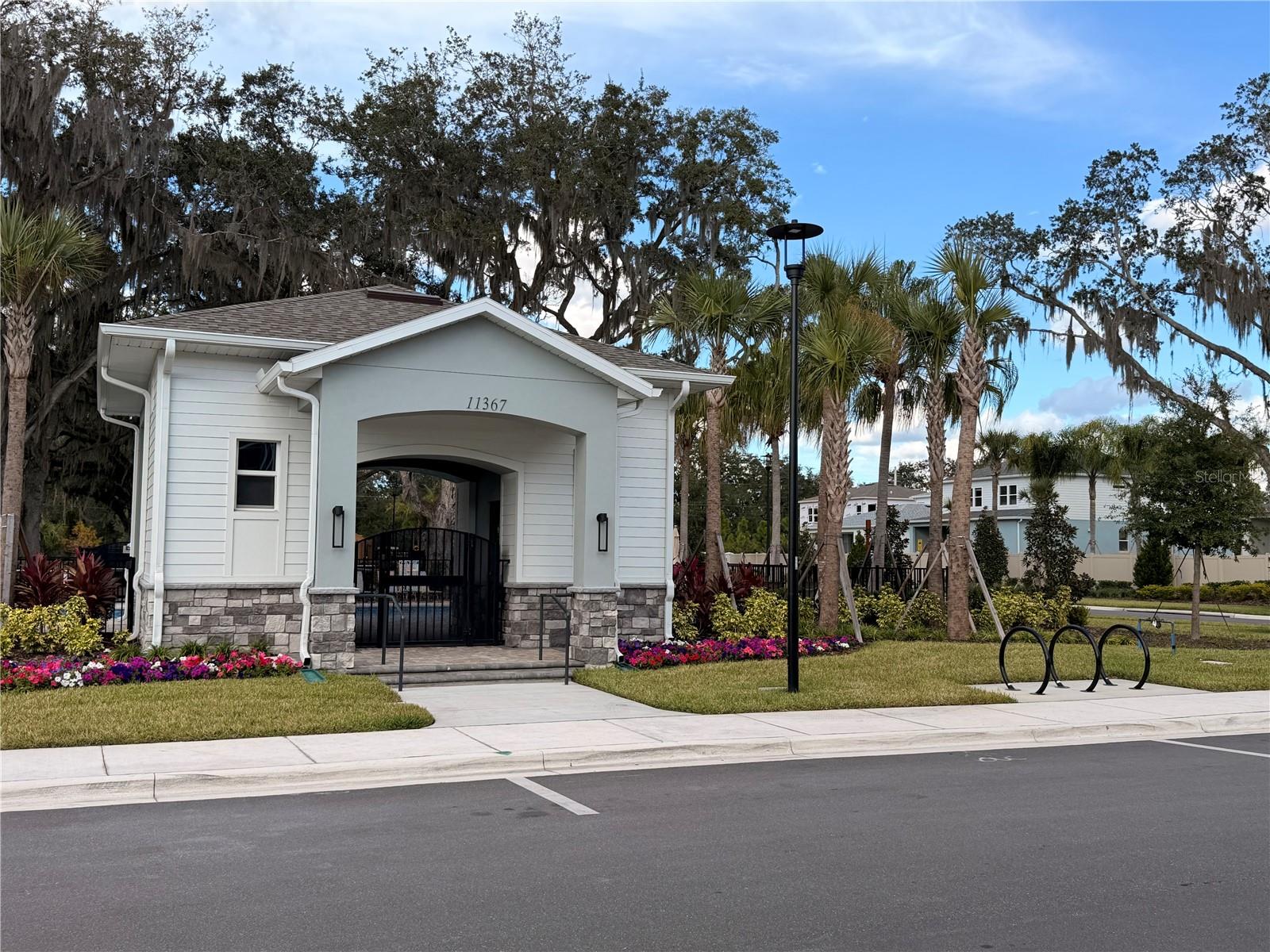 Image 30 of 41 For 11280 Blue Bay Drive