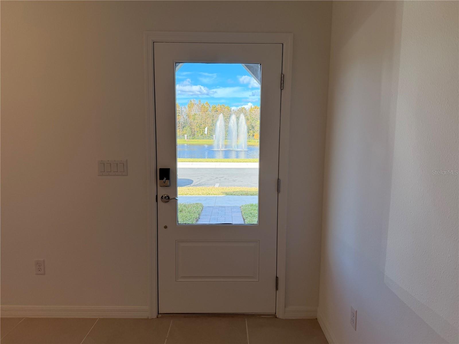 Image 4 of 41 For 11280 Blue Bay Drive