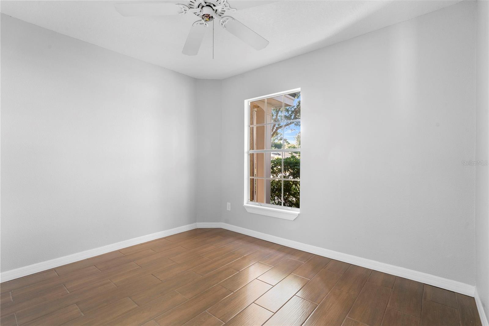 Image 14 of 55 For 1573 Errol Parkway