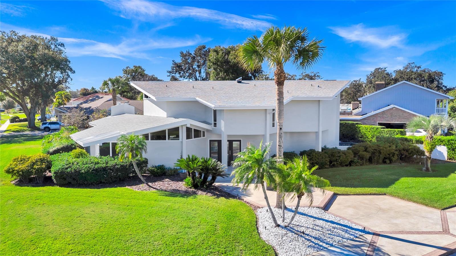 Image 10 of 100 For 8922 Bay Cove Court